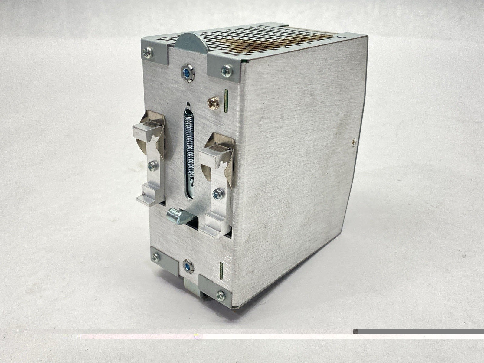 SDN5-24-100P | SolaHD Power Supply 5A 24VDC - Used - Maverick Industrial Sales