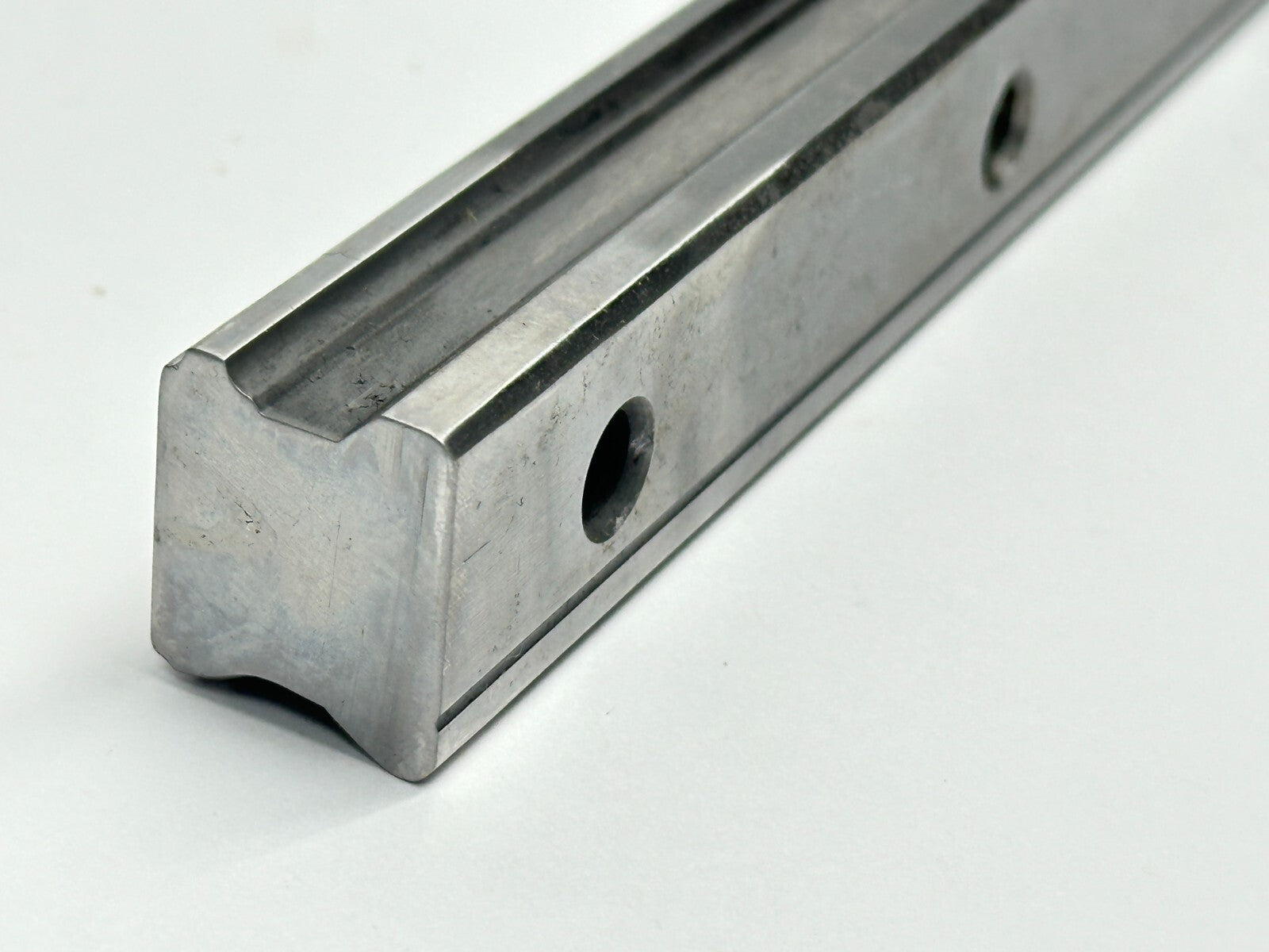 THK HSR25-580L Linear Guide Rail 25mm Size 580mm Length - Maverick Industrial Sales