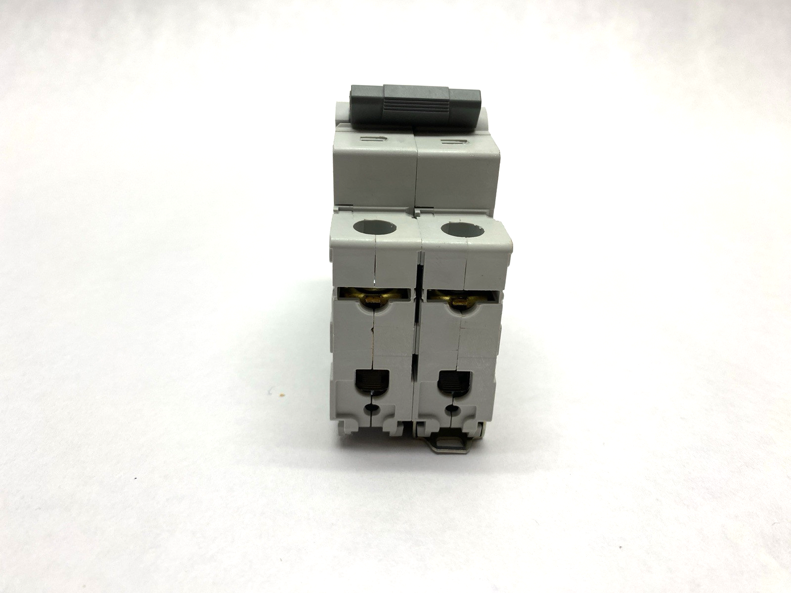 Cutler Hammer WMS2D03 415V Breaker, Din Rail Mount D3 - Maverick Industrial Sales