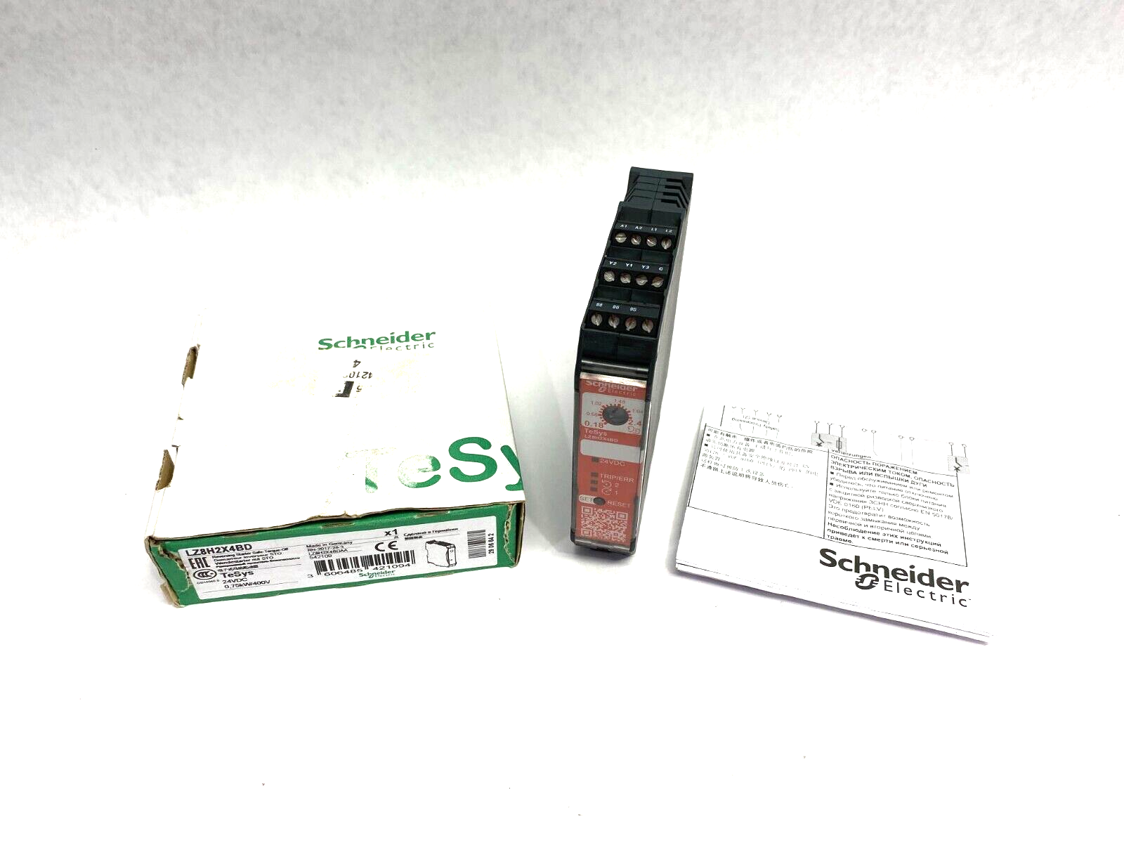 Schneider Electric LZ8H2X4BD TeSys Reversing Stater Safe-Torque-Off 24VDC - Maverick Industrial Sales
