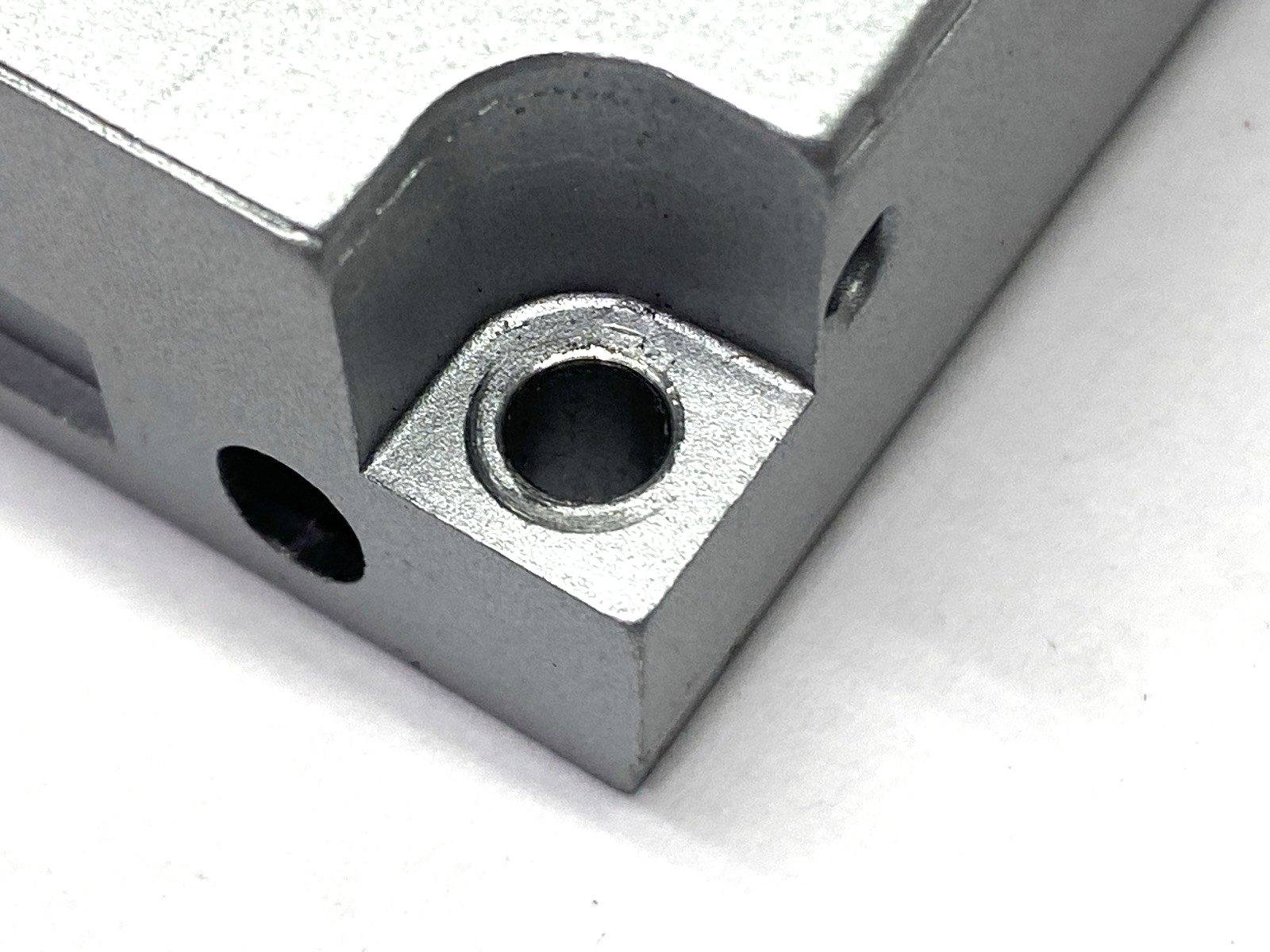 Festo CPV14-VI Pneumatic Valve Manifold 18210 - Maverick Industrial Sales