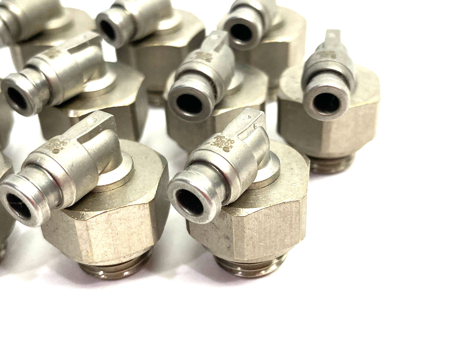 KQB2L04-G02 | SMC Metal Swivel Elbow Fitting Male, 4mm OD Tube, LOT OF 12 - New – Open box - Maverick Industrial Sales