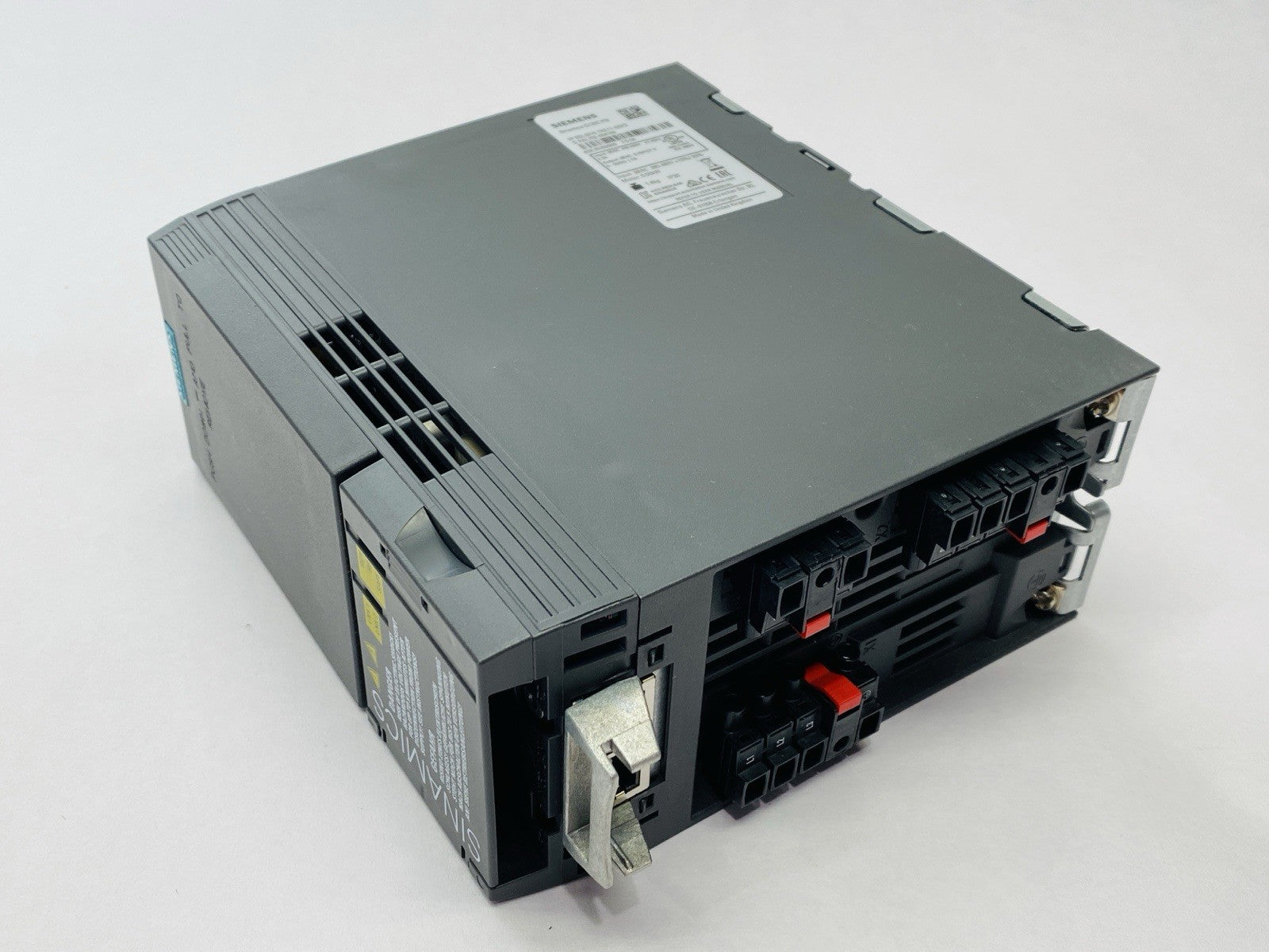 Siemens 6SL3210-1KE11-8AF2 SINAMICS Frequency Converter 0.55kW 0.75HP G120C PN - Maverick Industrial Sales