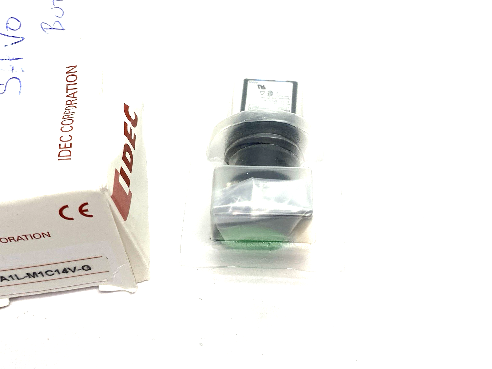 HA1L-M1C14V-G | IDEC 16mm Round Green Illuminated Pushbutton, Servo Start Button - New – Open box - Maverick Industrial Sales