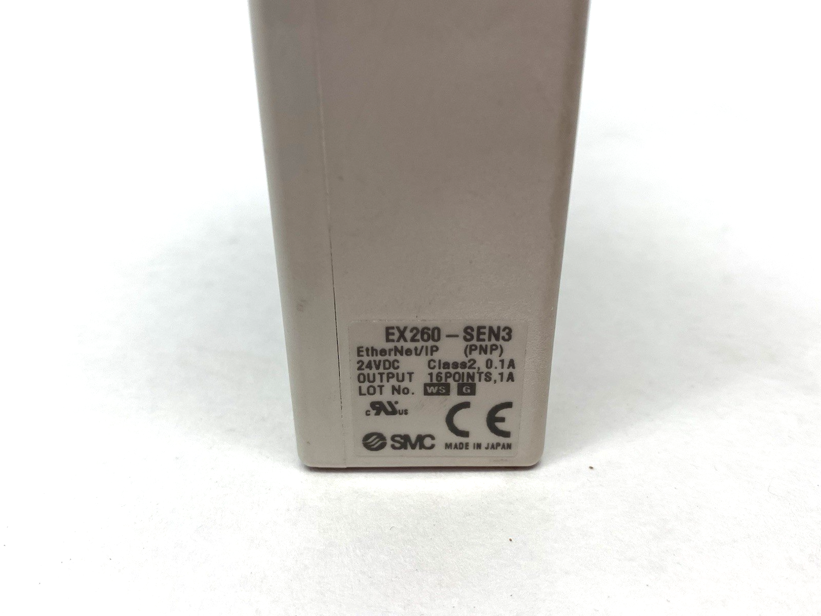 SMC EX260-SEN3 Compact Serial Interface Unit, PNP 16-Point, 24VDC - Maverick Industrial Sales