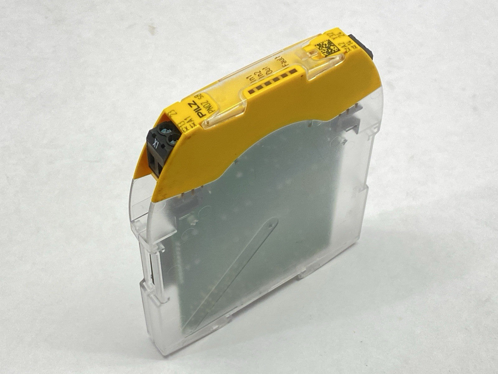 PNOZ s8 24VDC 2 n/o | Pilz PNOZsigma Contact Expansion 750108 MISSING TERMINALS - Used - Maverick Industrial Sales
