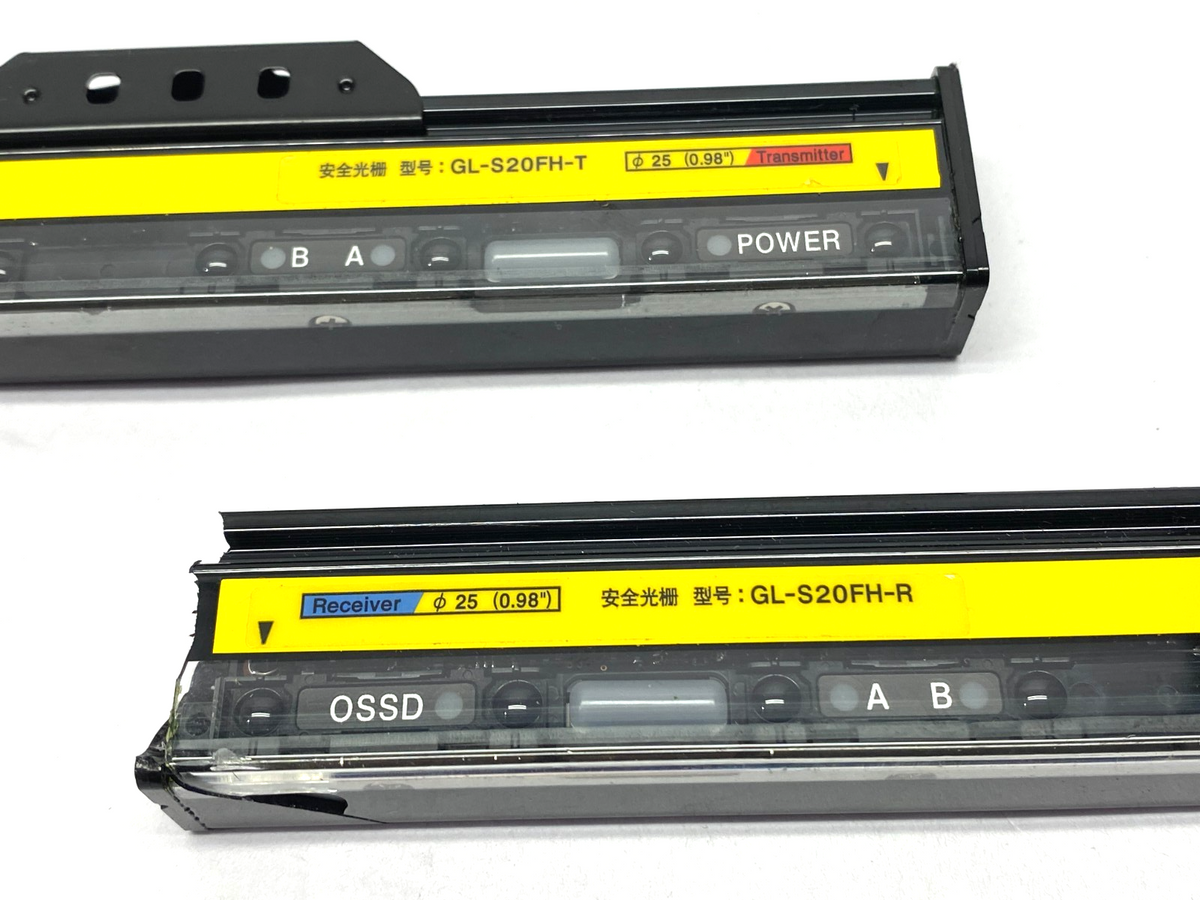 GL-S20FH | Keyence Flat Type Light Curtain Set 20-Beam Axes Receiver & Transmitter - For parts or not working - Maverick Industrial Sales