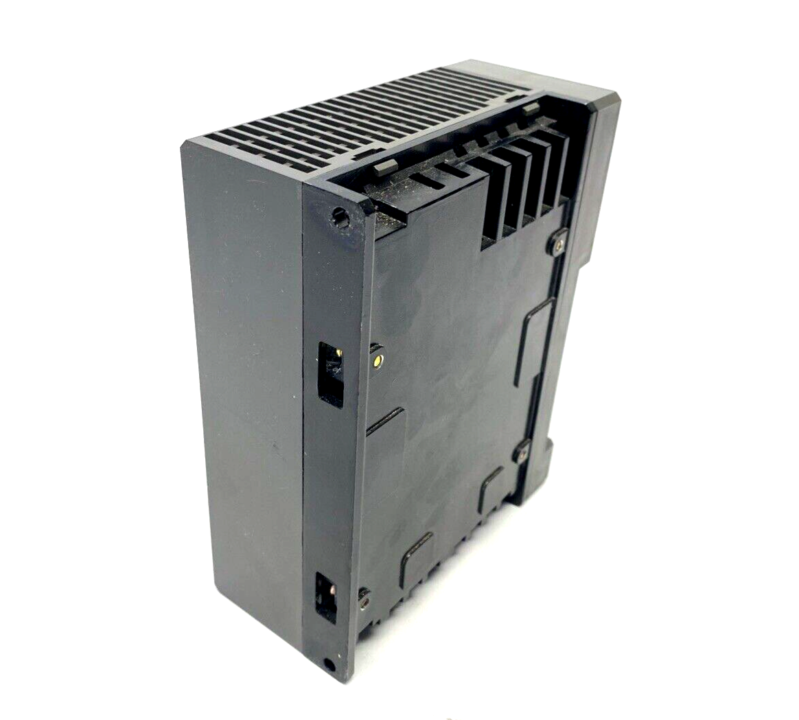 RYS101S3-VVS-ZA2 | Fuji Electric FALDIC Servo Drive 3PH 100W 0.9A 200-230VAC - Used - Maverick Industrial Sales
