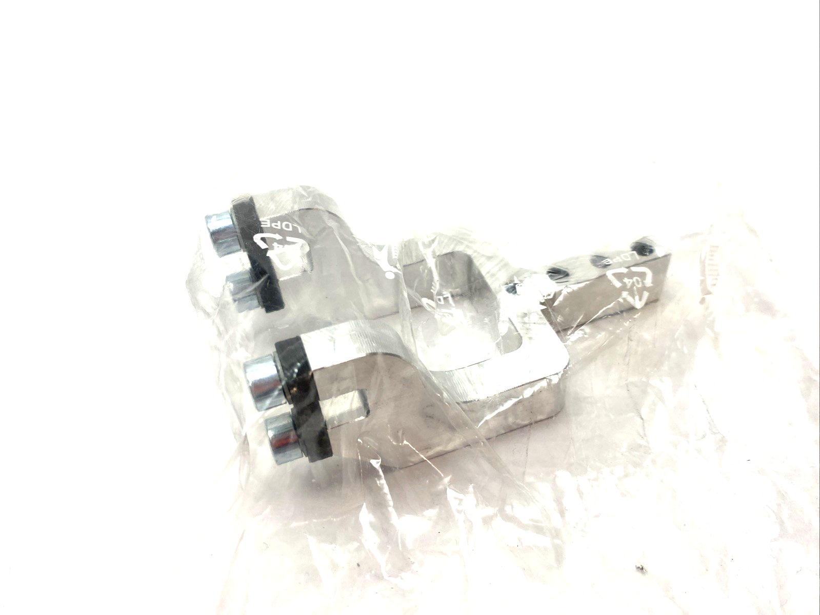 8JG-403-1-01 | Destaco Aluminum Power Clamp Arm, for 82L20-4 Series - New – Open box - Maverick Industrial Sales