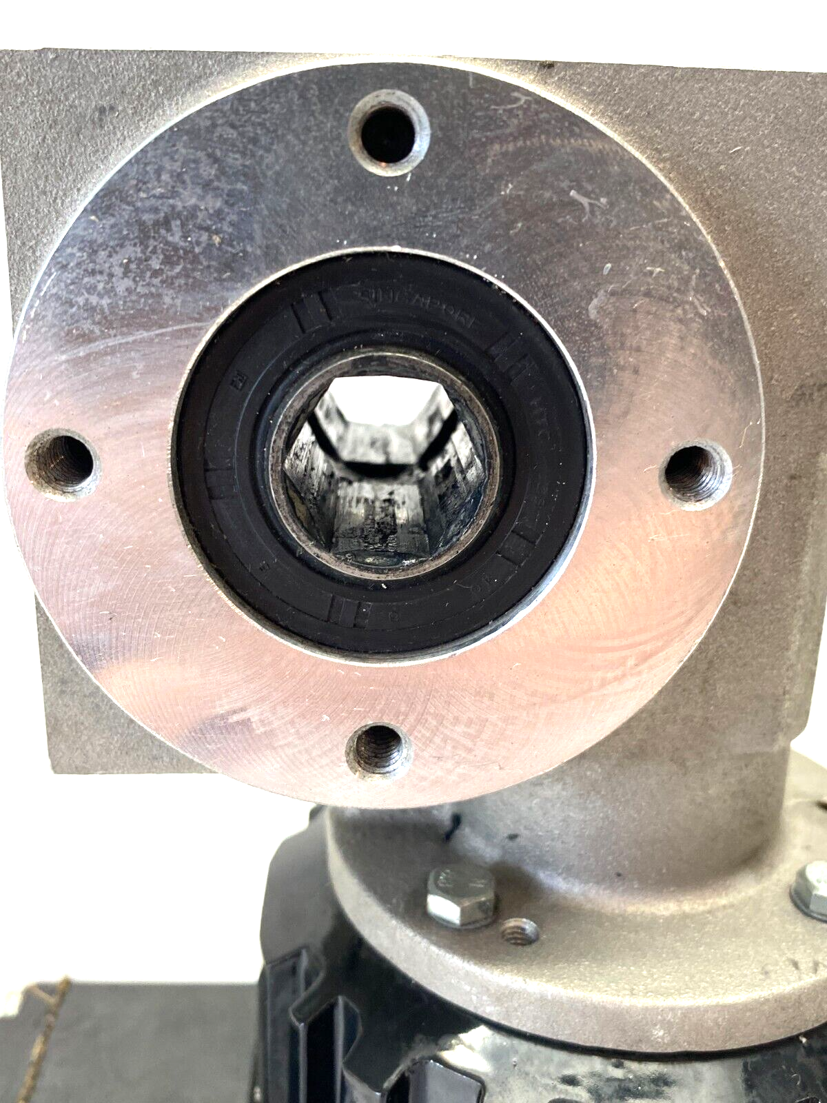 Bosch Rexroth Bodine 8981001818 AC Motor Type 34Y6BFPP, 3842503062 Gear Unit - Maverick Industrial Sales