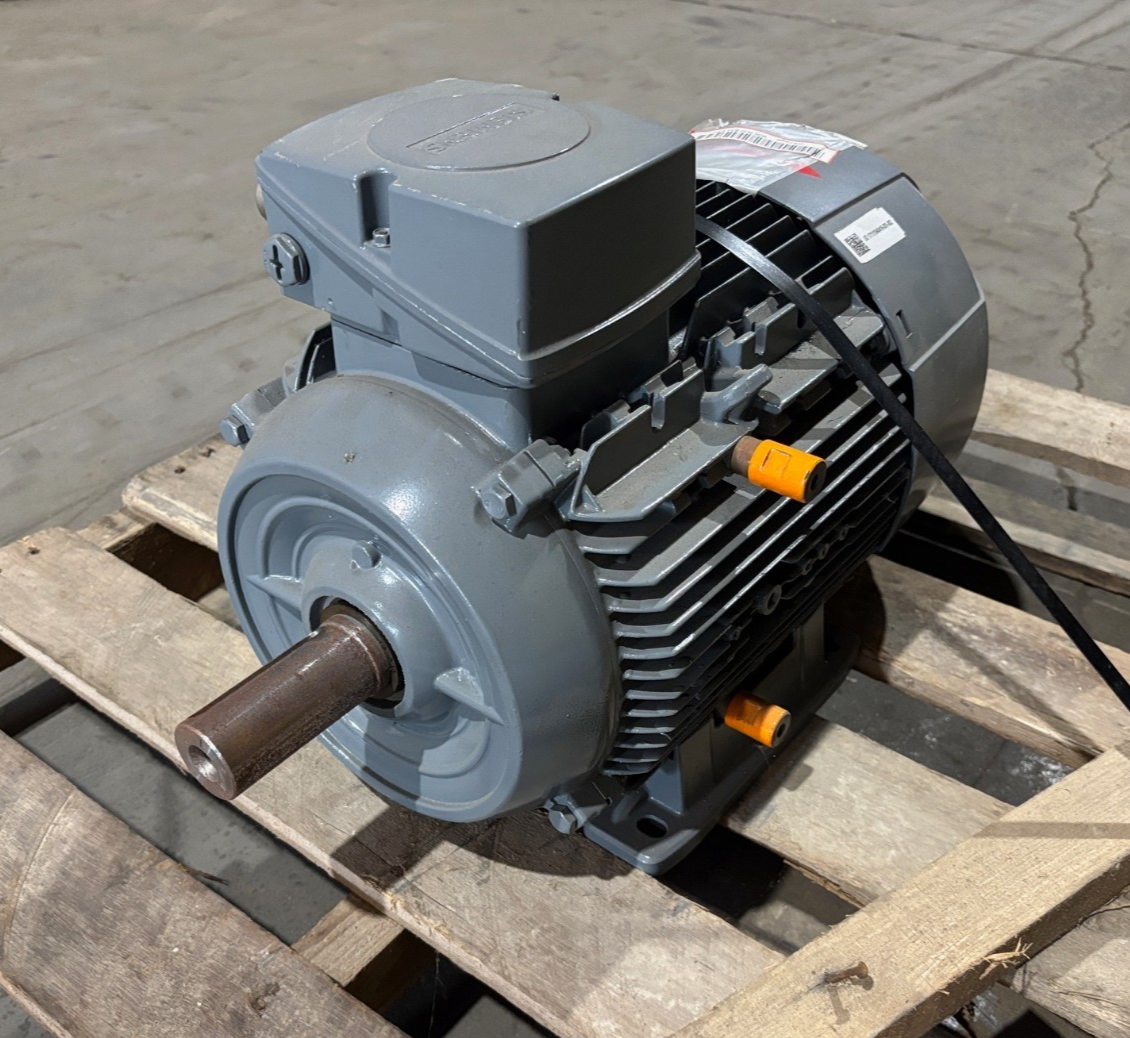 1AV3132B 1LE1023-1CB23-5AF4 | Siemens Eagle Line SIMOTICS NEMA Premium Eff. Motor - Used - Maverick Industrial Sales