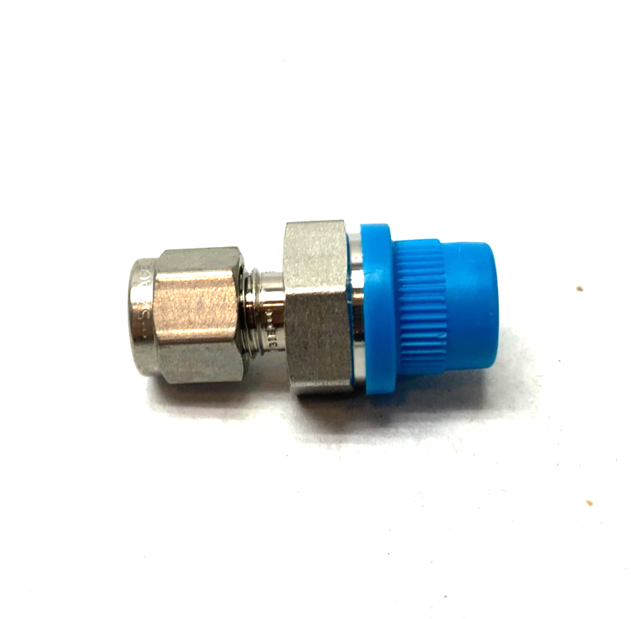 SS-400-1-4RP | Swagelok Stainless Steel Male Tube Connector Fitting 1/4" ISO - New – Open box - Maverick Industrial Sales