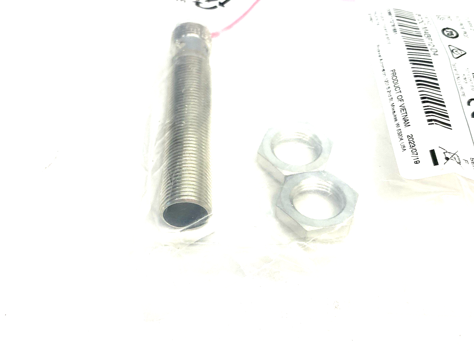 872C-M4BP12-D4 | Allen Bradley Ser. F Inductive Proximity Sensor 4mm Sense Distan. - New - Maverick Industrial Sales