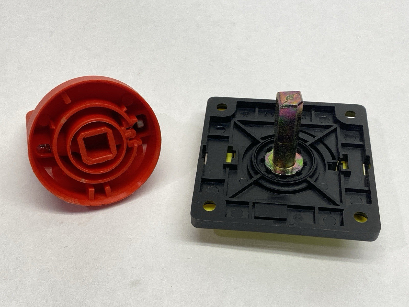 Telemecanique KCF2PZ Operator Handle Red/Yellow 60 x 60mm - Maverick Industrial Sales