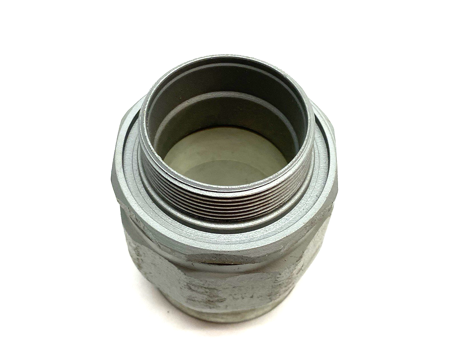 STNM-200 | Appleton Straight Liquidtight Connector 2" Insulated Thr. MISSING SEAL - New – Open box - Maverick Industrial Sales