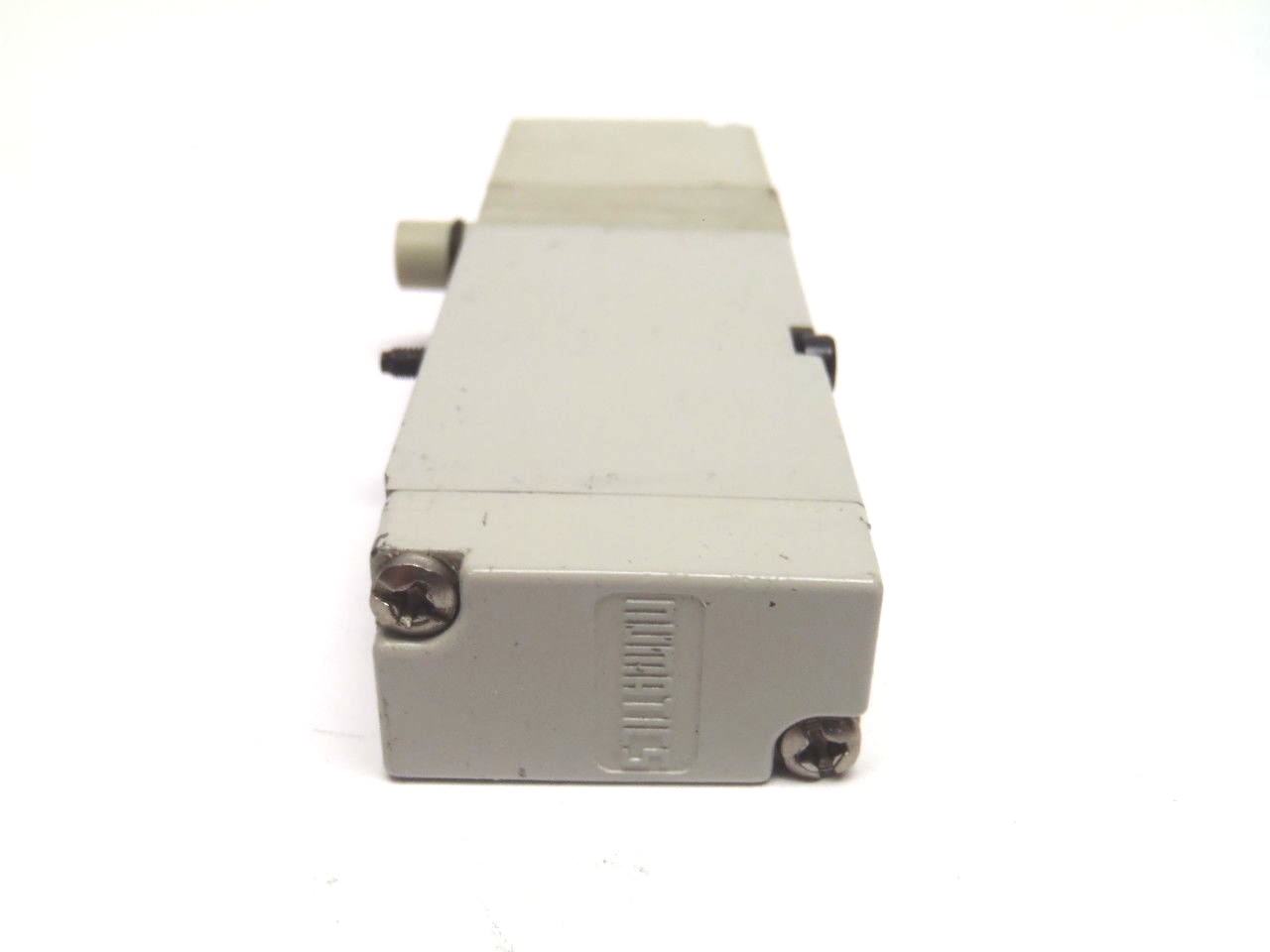Numatics 051BA4Z2MN00061 Single Solenoid Valve 120 PSIG 24 VDC 1.35W - Maverick Industrial Sales