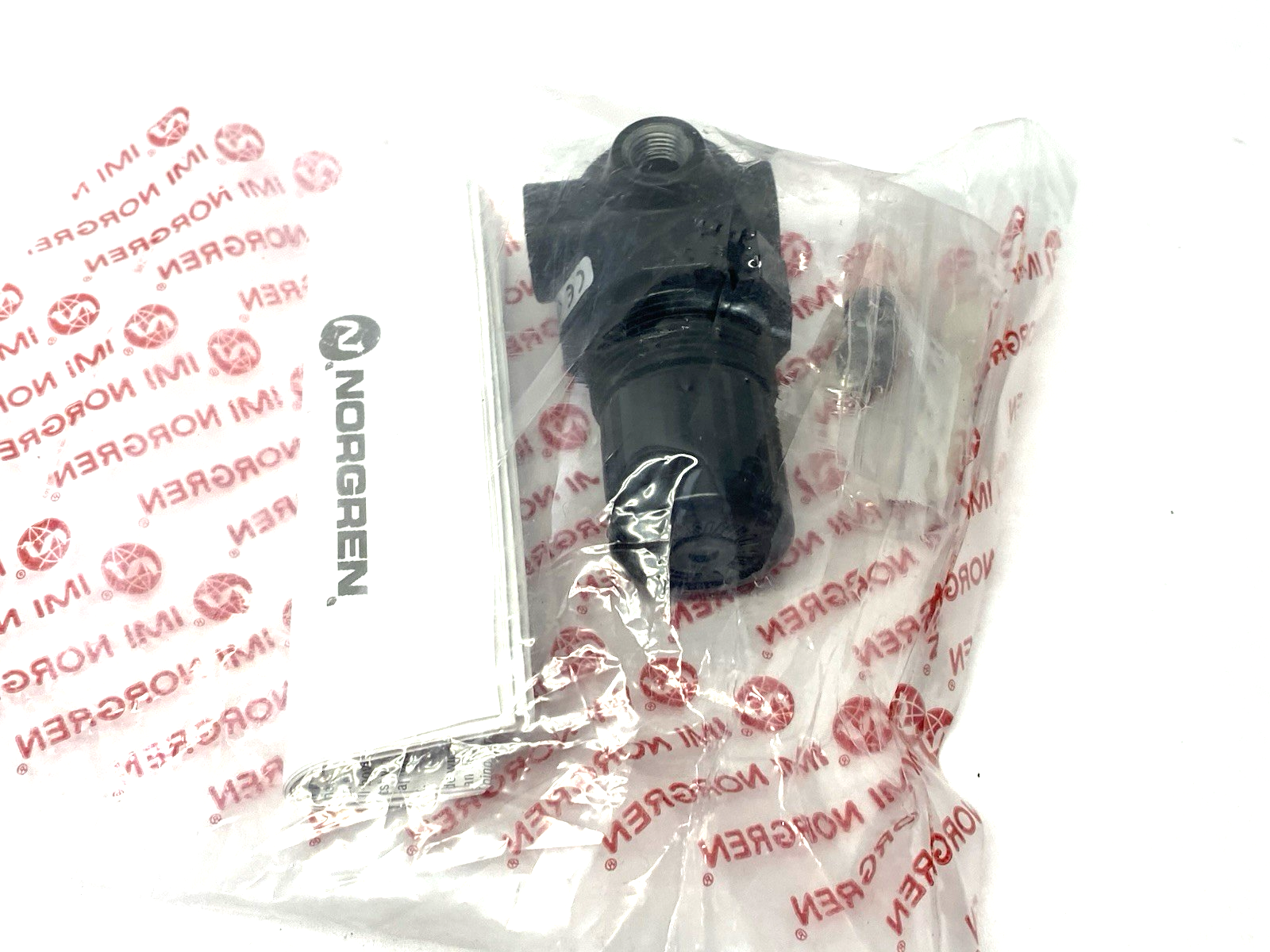 IMI Norgren R07-200-RNKA Modular Compressed Pressure Regulator 1/4" NPT Ports - Maverick Industrial Sales