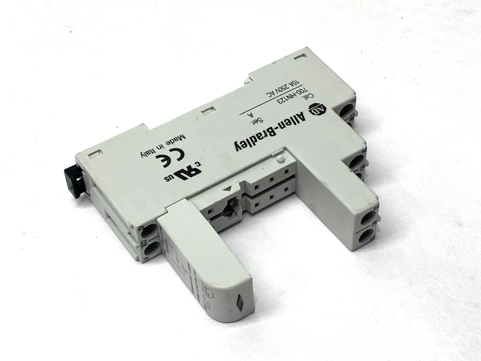 700-HN123 | Allen Bradley Ser. A Mini Screw Terminal Socket 8-Pin 250VAC 10A - Used - Maverick Industrial Sales