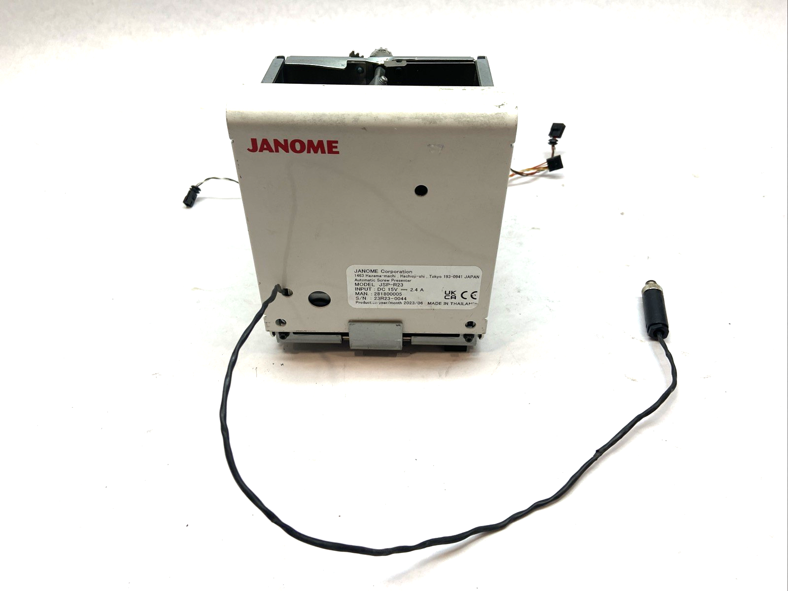 JSP-R23 | Janome Automatic Screw Feeder Presenter JSP-R Series NO SHELL - For parts or not working - Maverick Industrial Sales