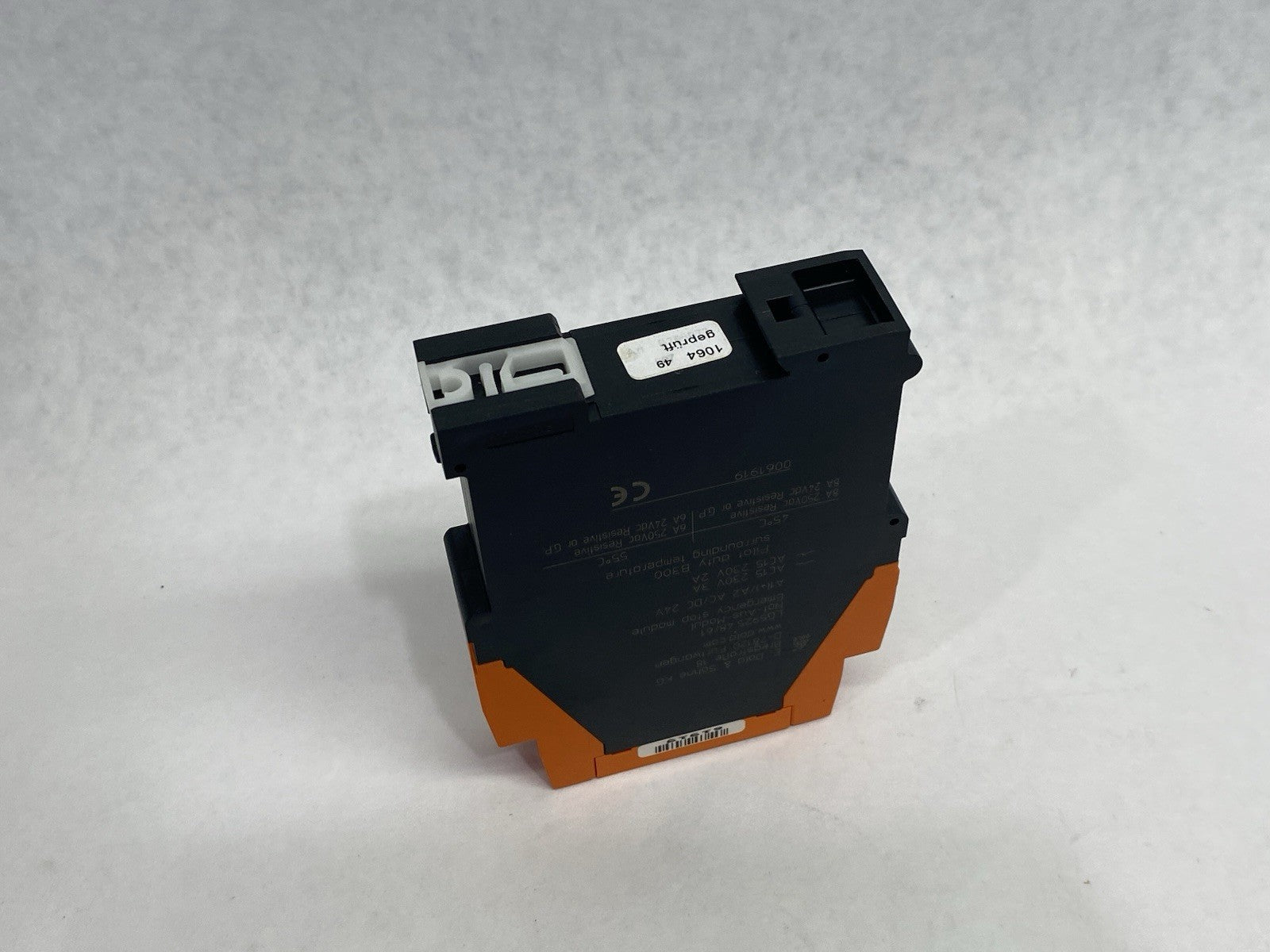 E. Dold & Söhne 0061919 Safemaster Emergency Stop Module LG 5925.48/61 - Maverick Industrial Sales