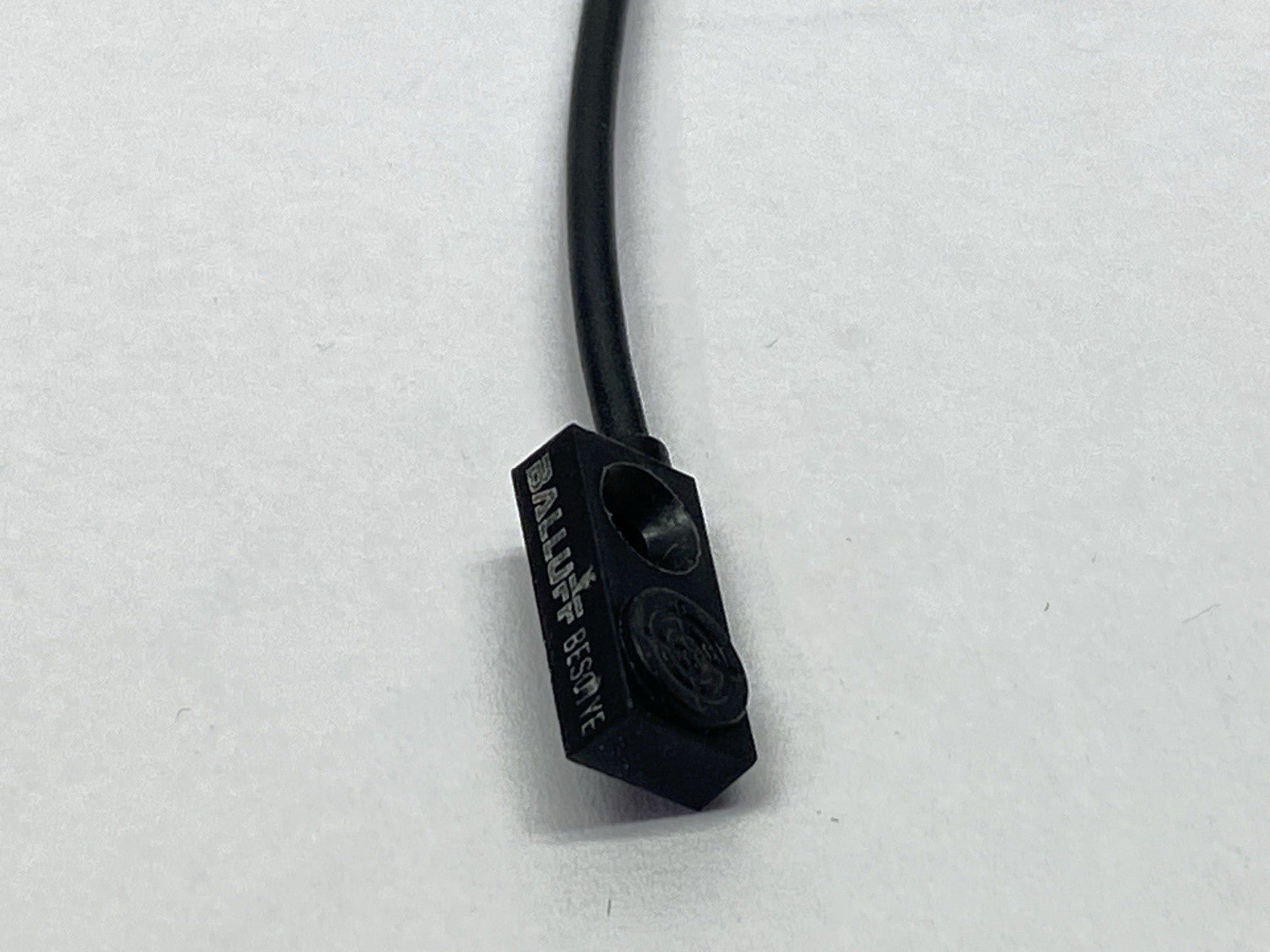 Balluff BES01YE Inductive Proximity Sensor BES R04KC-PSC15B-EP00,3-GS49 - Maverick Industrial Sales