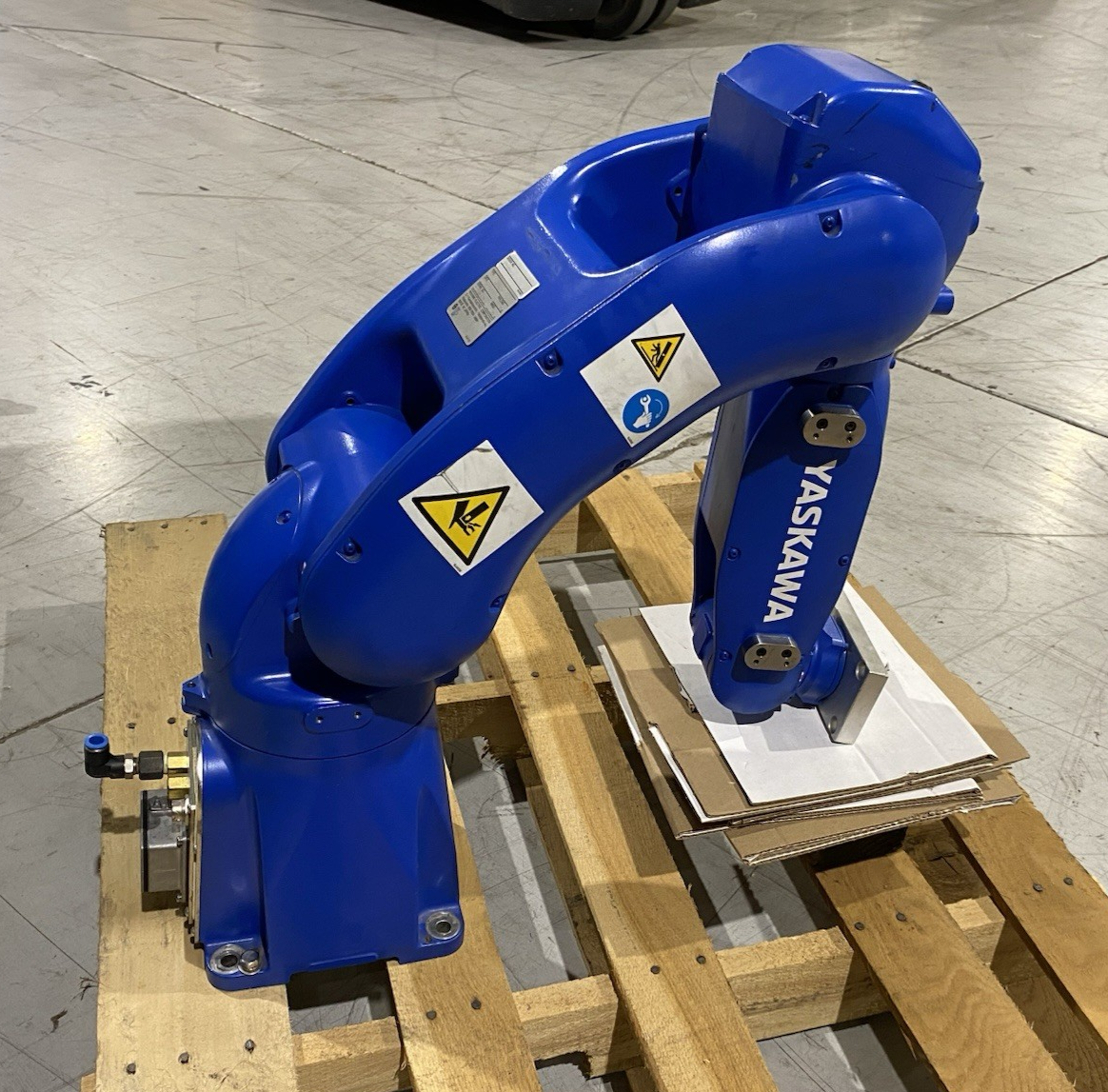 Yaskawa YR-1-06VX8-A00 Robot Arm Manipulator 6-Axis, NO CONTROLLER, ARM ONLY - Maverick Industrial Sales