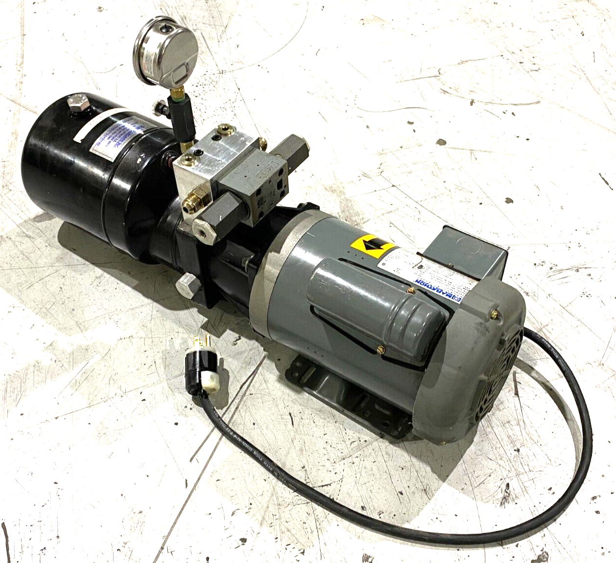 Marathon G573 Electric Motor 1-Phase BVJ 56C17F5323J P w/ Hydraulic Fluid Tank - Maverick Industrial Sales