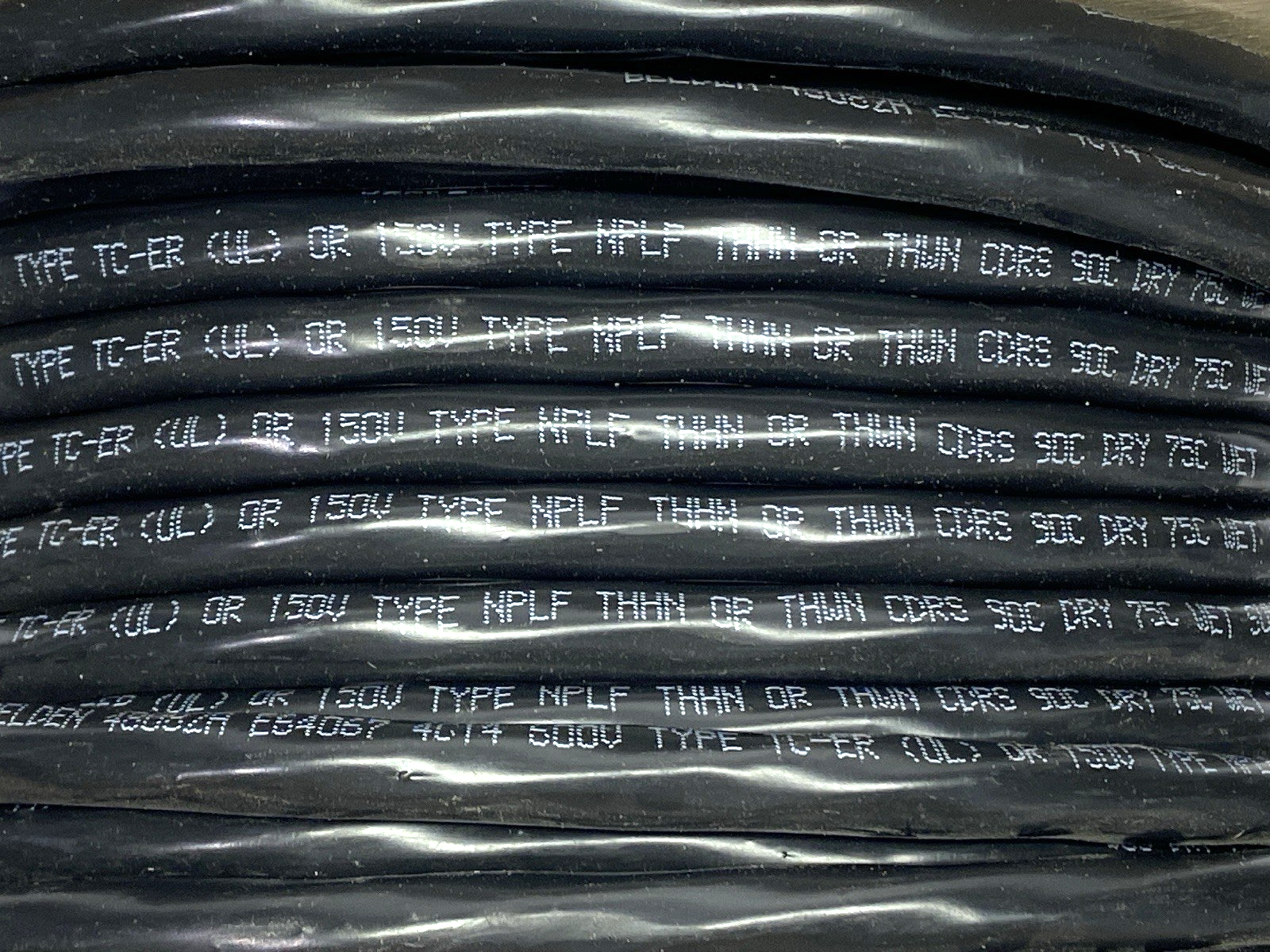 48082A | Belden Tray & TC Cable Blk PVC Jkt 4-Conductor 14AWG 600V SPOOL OF 120' - New – Open box - Maverick Industrial Sales