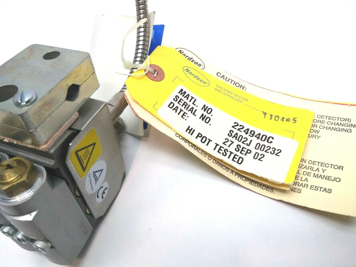 H-402T 224940C | Nordson PRO BLUE Dual Hot Melt 240V 200W Adhesive Gun - New – Open box - Maverick Industrial Sales
