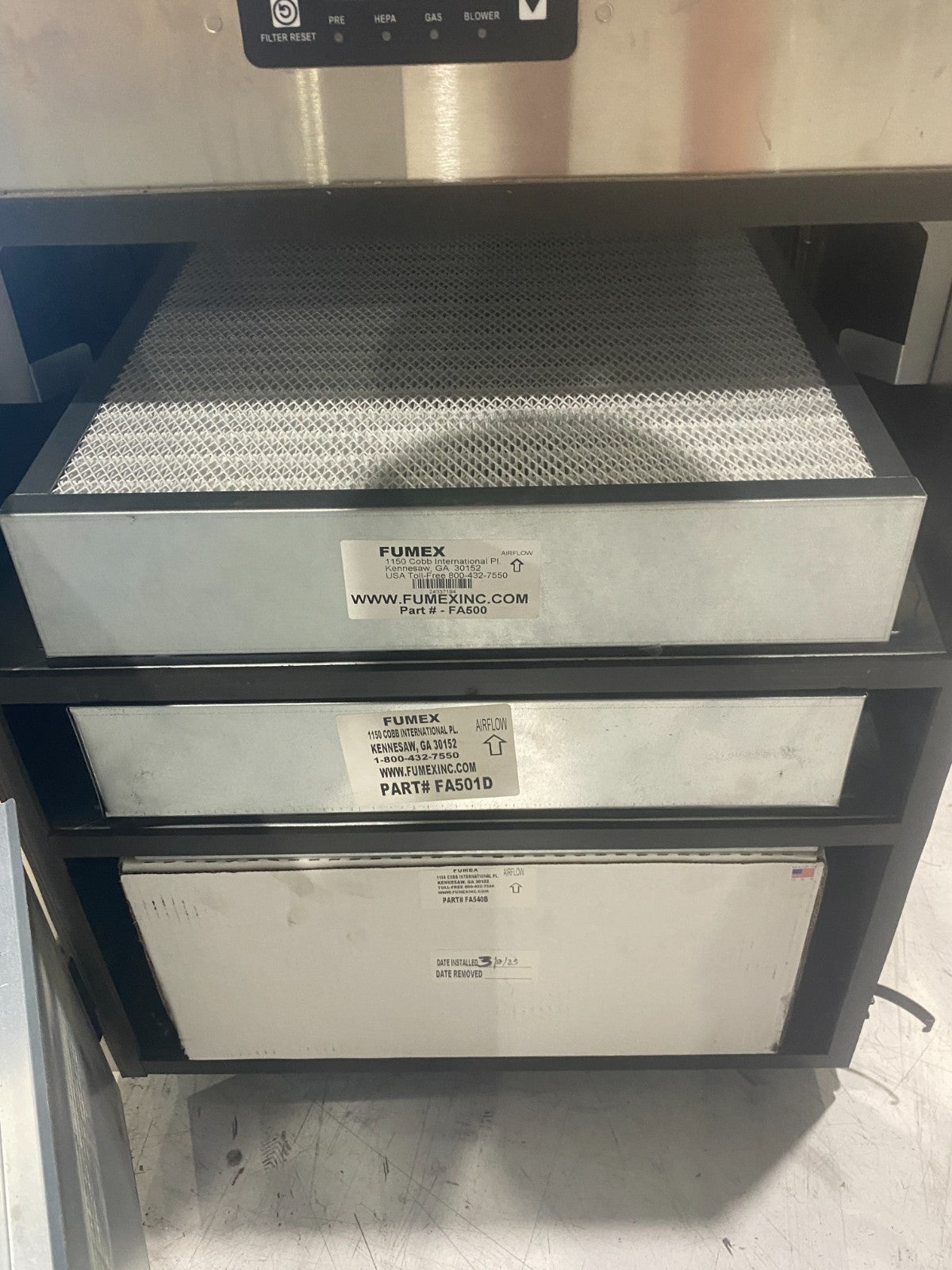 Fumex GS3-500 Air Filtration Fume Extractor Unit USED FILTERS, MISSING ONE WHEEL - Maverick Industrial Sales