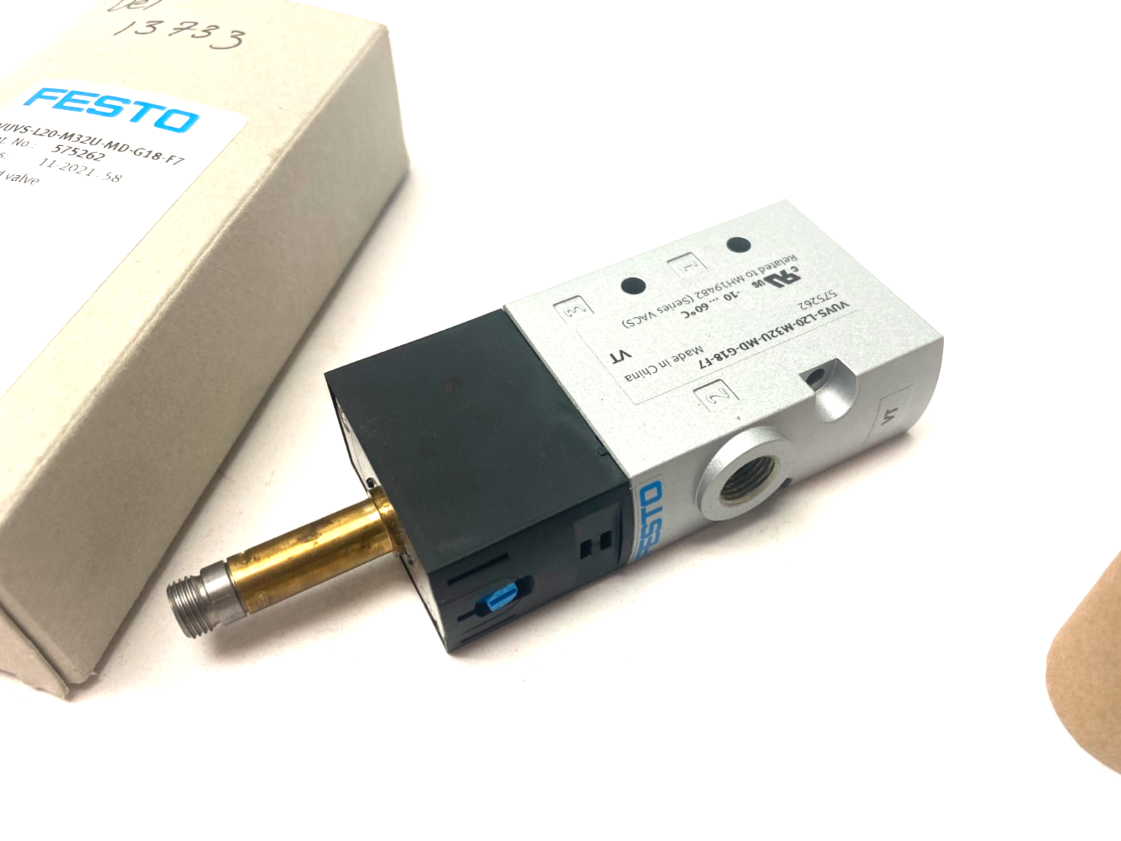 Festo VUVS-L20-M32U-MD-G18-F7 Spring Return Solenoid Valve 575262 - Maverick Industrial Sales
