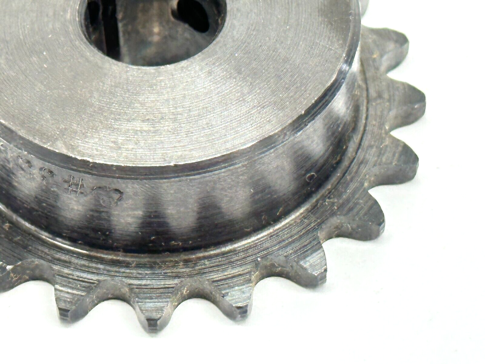Tsubaki 35B20F-5/8 Single Strand Sprocket Size 35 5/8" Bore 20 Teeth - New – Open box - Maverick Industrial Sales