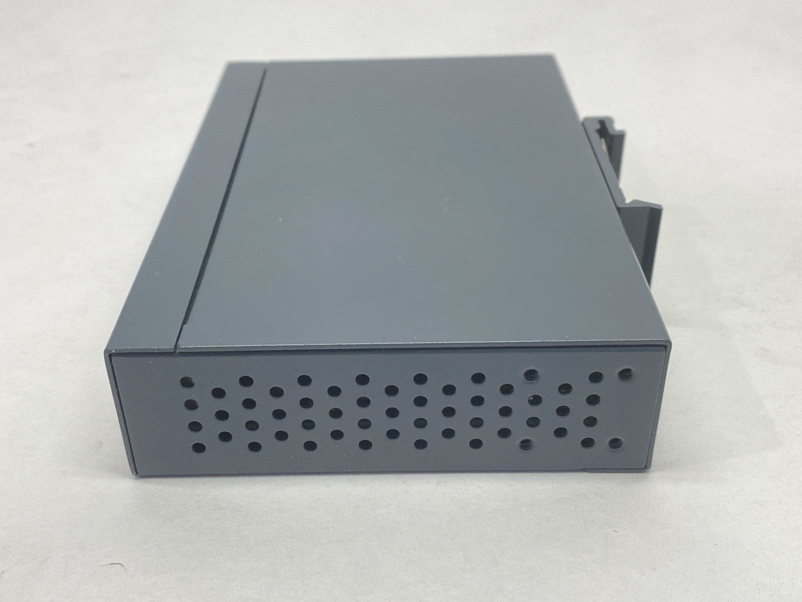 EKI-2725-CE | Advantech Industrial Ethernet Switch 5-Port 1.5A 12-48VDC EKI-2725 - New – Open box - Maverick Industrial Sales