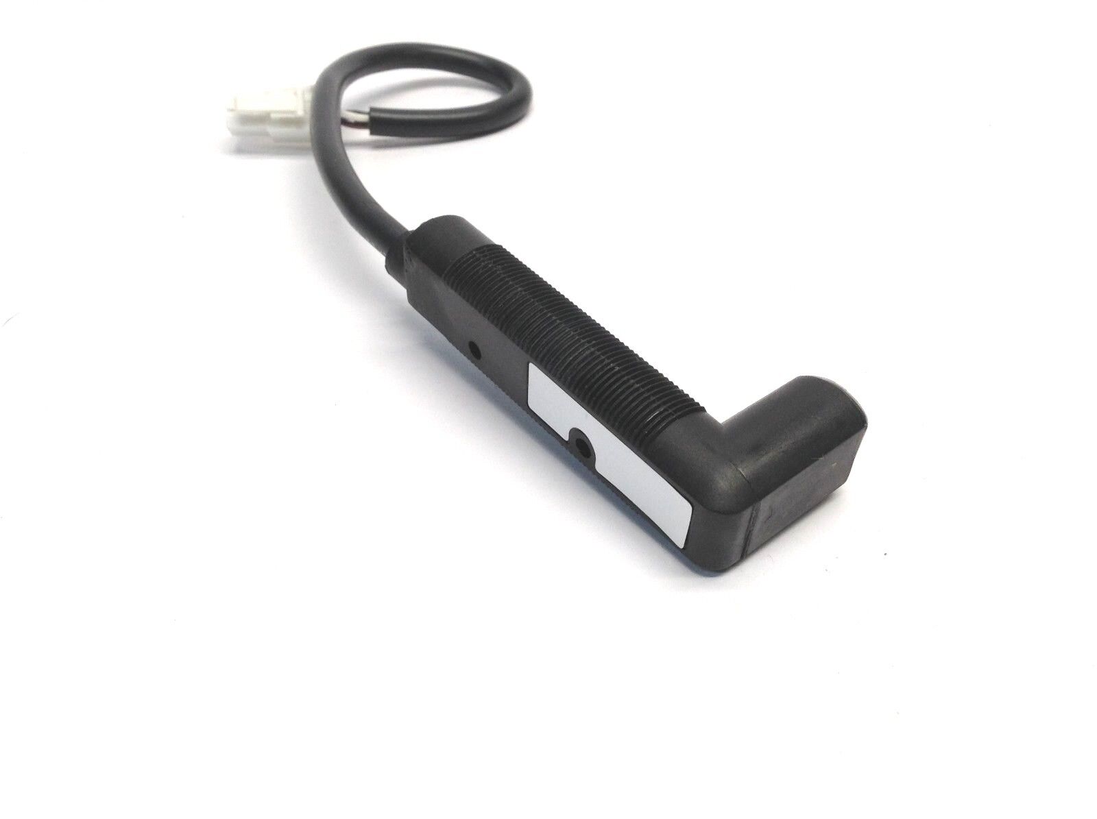 Cutler Hammer 14156RDS2130 Ser A1 Prism Series 10Ft Polarized/DK Sensor - Maverick Industrial Sales
