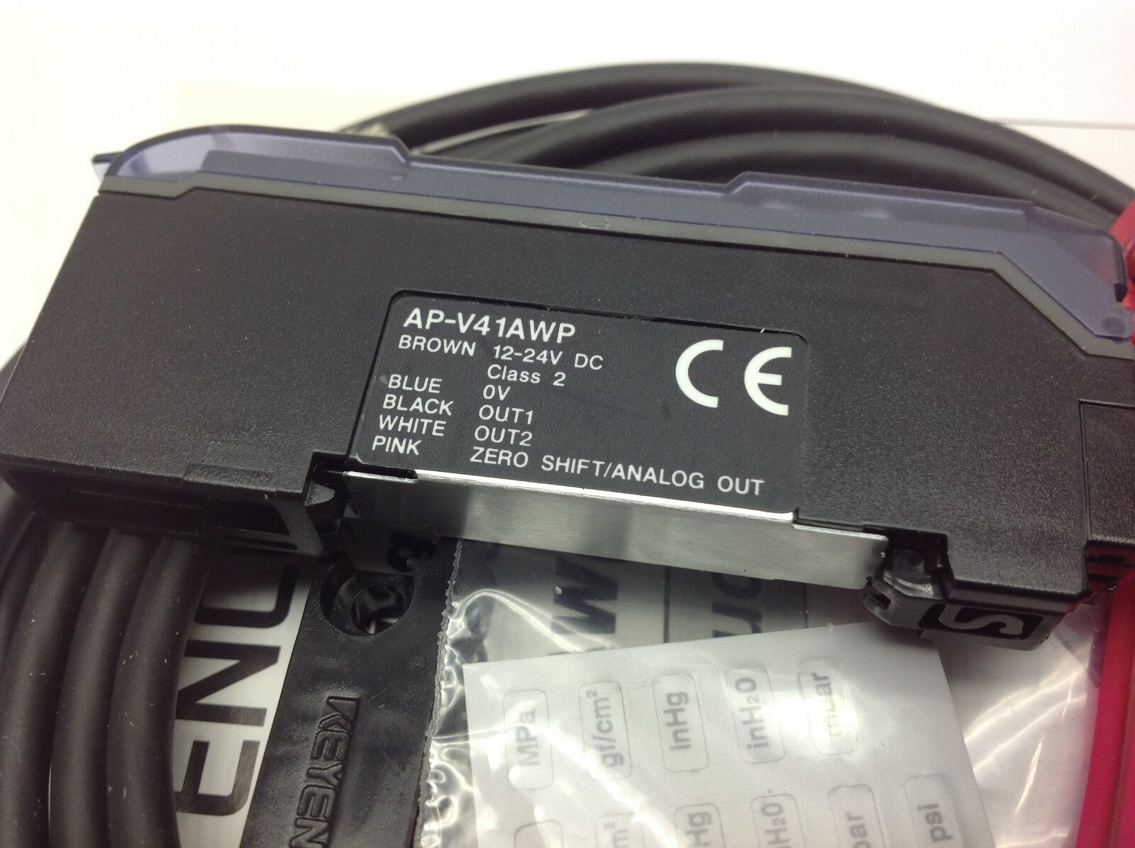 Keyence AP-V41AWP Digital Pressure Sensor Amplifier Main Unit, PNP - Maverick Industrial Sales