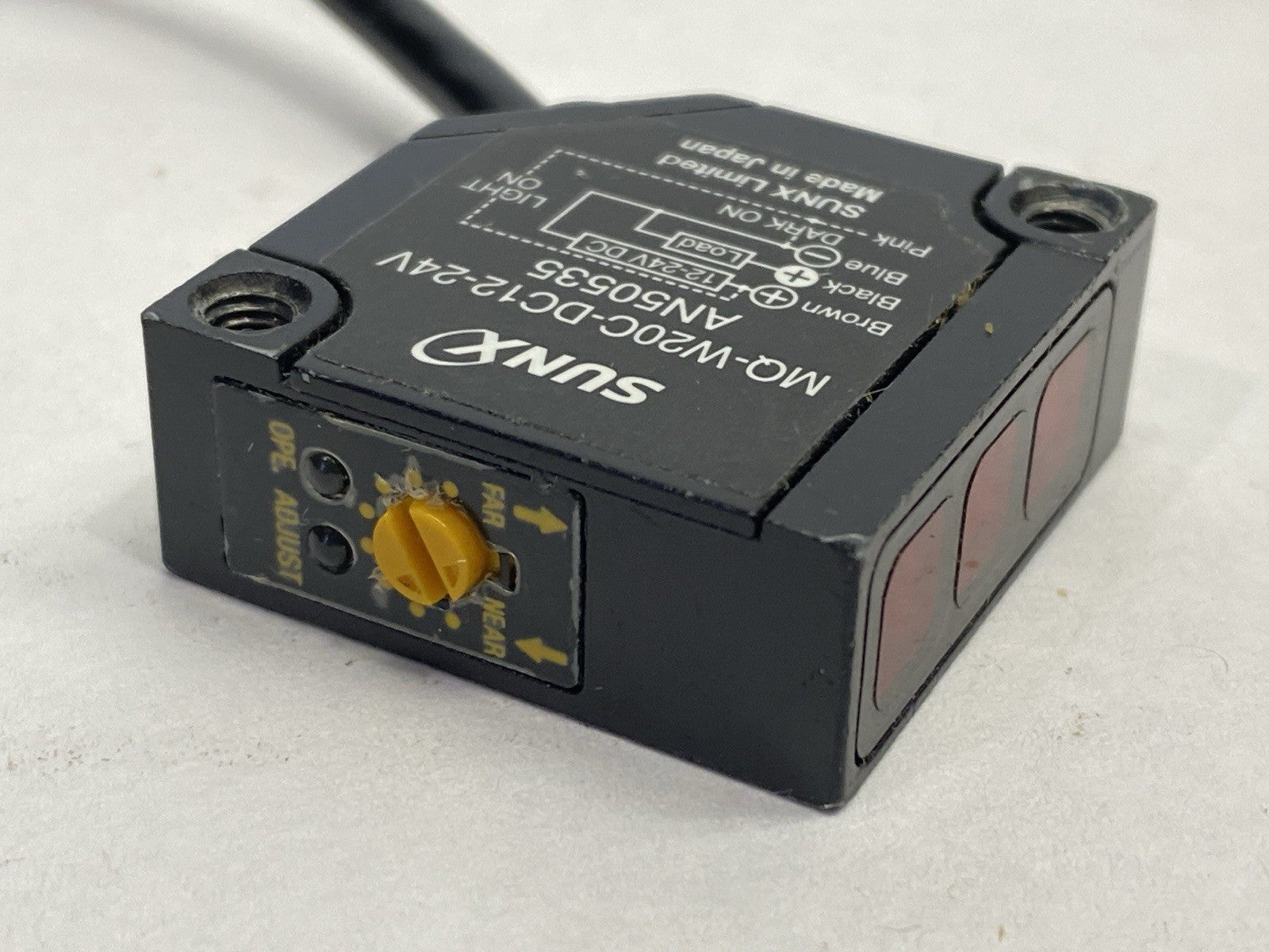 MQ-W20C-DC12-24V | Panasonic SunX Photoelectric Sensor AN50535 - Used - Maverick Industrial Sales