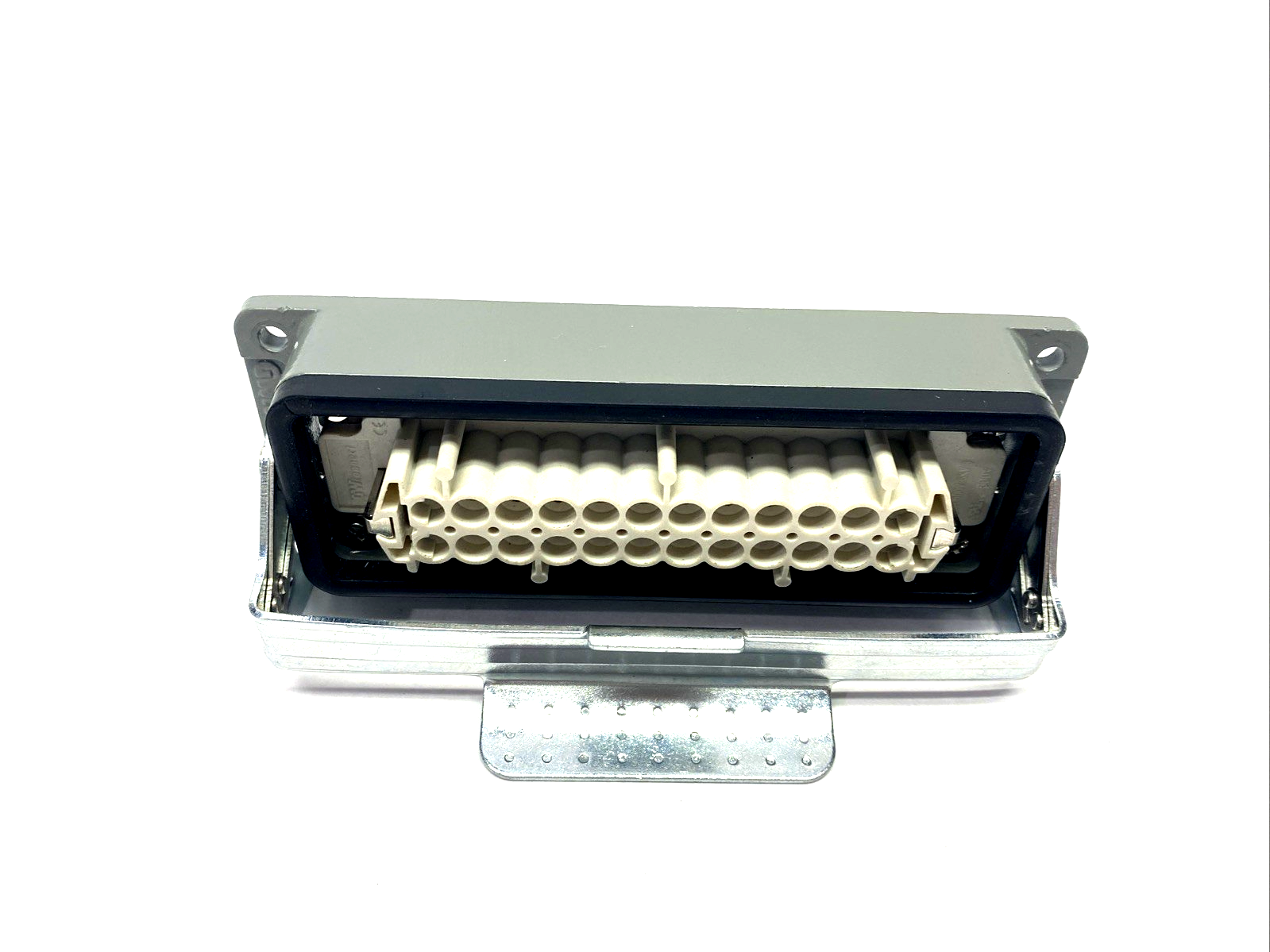 Molex 0936013532 Housing 0936010297 24P+PE Female Insert 16A 500V/UL Connector - Used - Maverick Industrial Sales