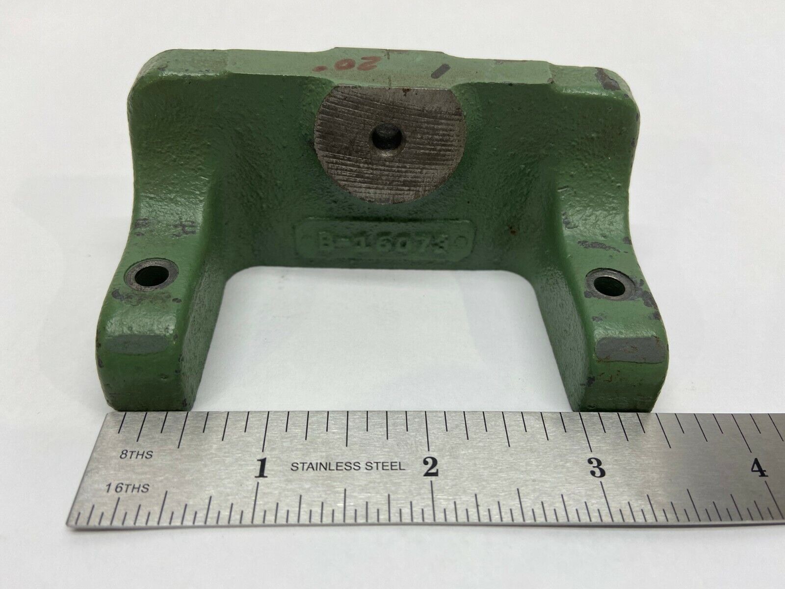 B-16073 Green Vibratory Block Holder 2-1/2" ID M5 Metric Screw Holes - Maverick Industrial Sales