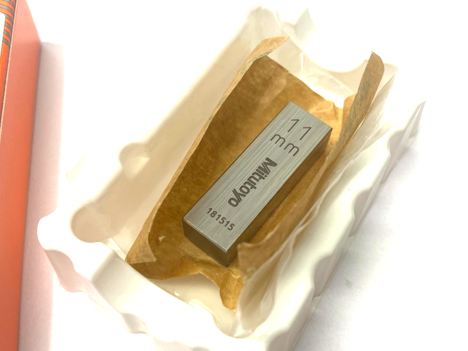 Mitutoyo 611621-032 Rectangular Gage Block 11mm JIS 1/HK - Maverick Industrial Sales