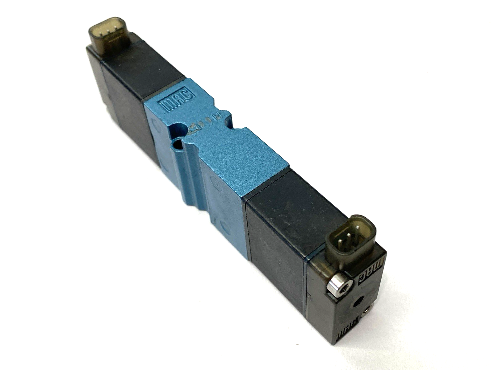 MAC Valves Double Pneumatic Solenoid Valve 24VDC 9.6W 120PSI - Maverick Industrial Sales
