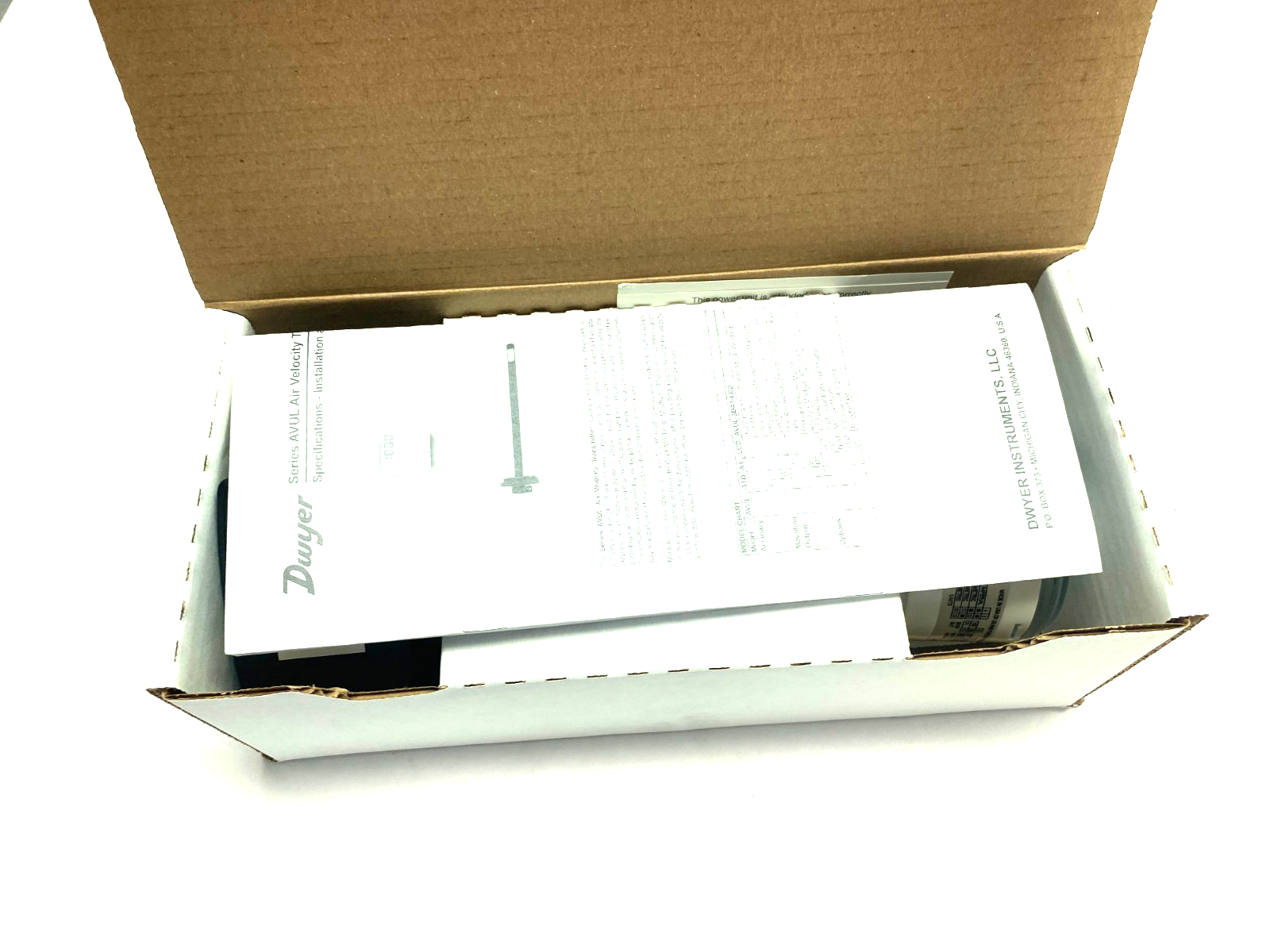 Dwyer AVUL-5DA1-LCD Air Velocity Transmitter 5-Digit 101865-01 - Maverick Industrial Sales