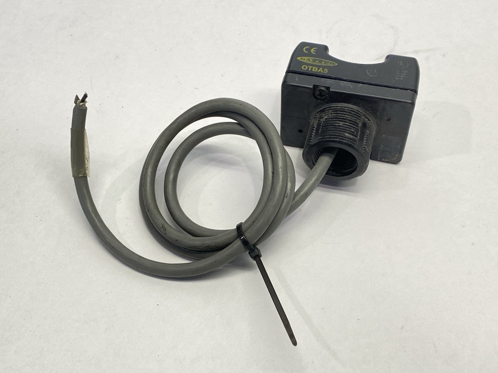 Banner OTBA5 Momentary Action Touch Button 27986 CUT CORD - Maverick Industrial Sales