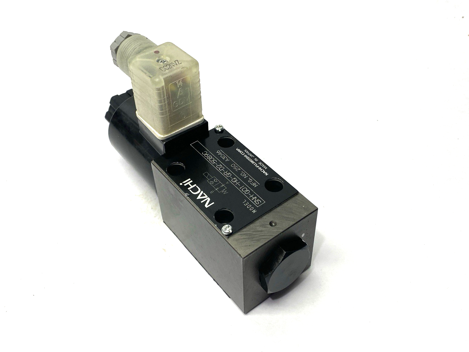 SNH-G01-HQ-GR-D2-5089C | Nachi Hydraulic Solenoid Valve 24VDC - New – Open box - Maverick Industrial Sales