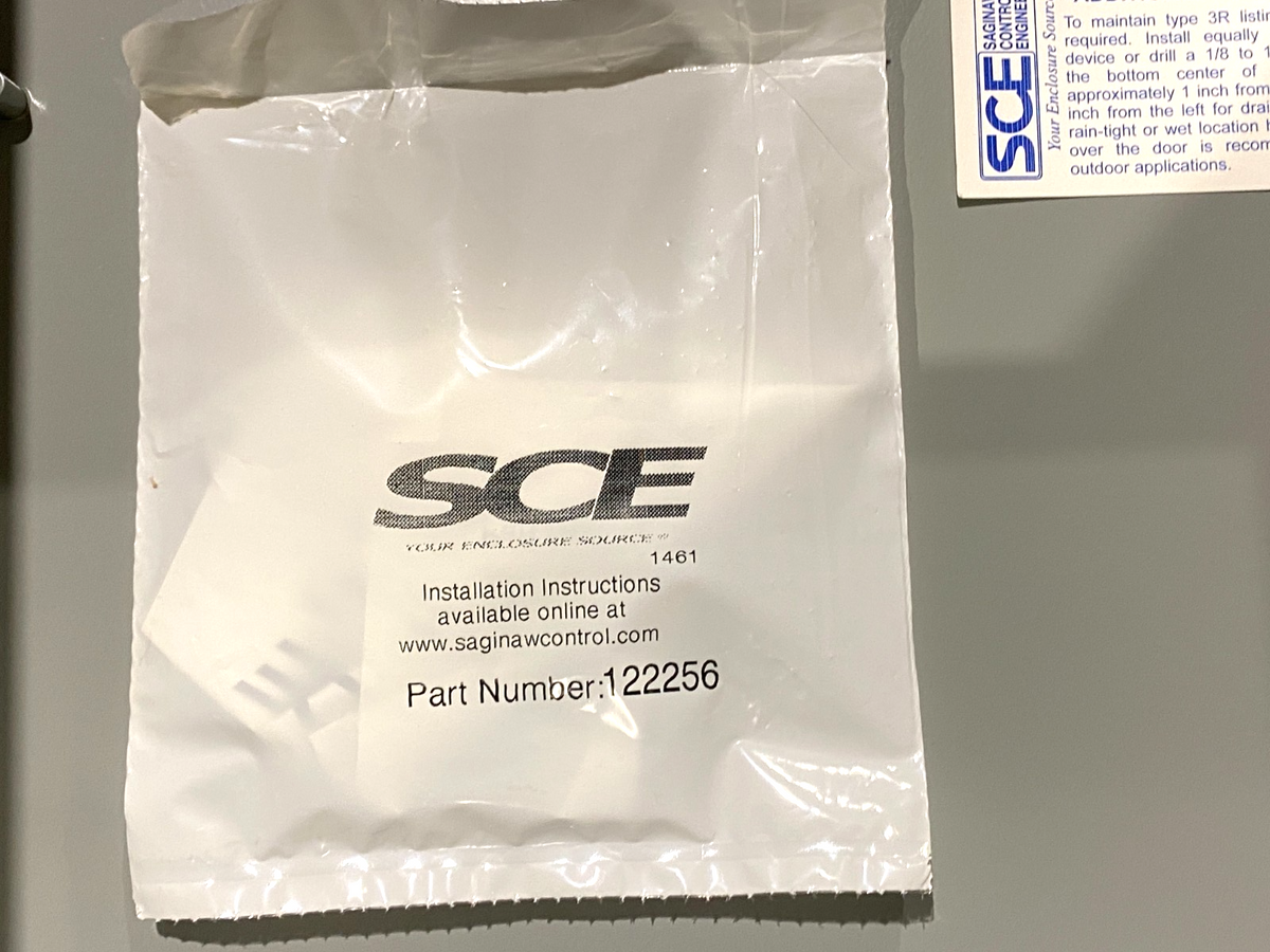SCE-16148CHNF | Saginaw Control & Engineering Wall Mount Enclosure, Gray Steel - New – Open box - Maverick Industrial Sales