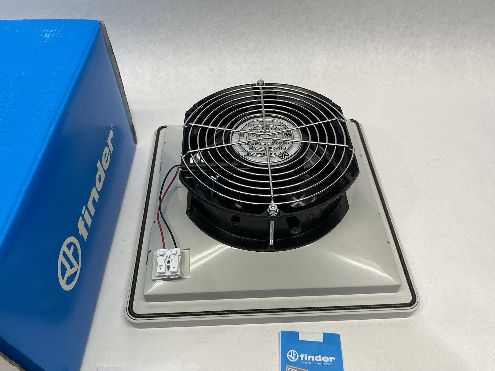 7F.20.9.024.4250 | Finder Standard Filter Fan Unit, 24VDC, 147 CFM free flow - New Other - Maverick Industrial Sales