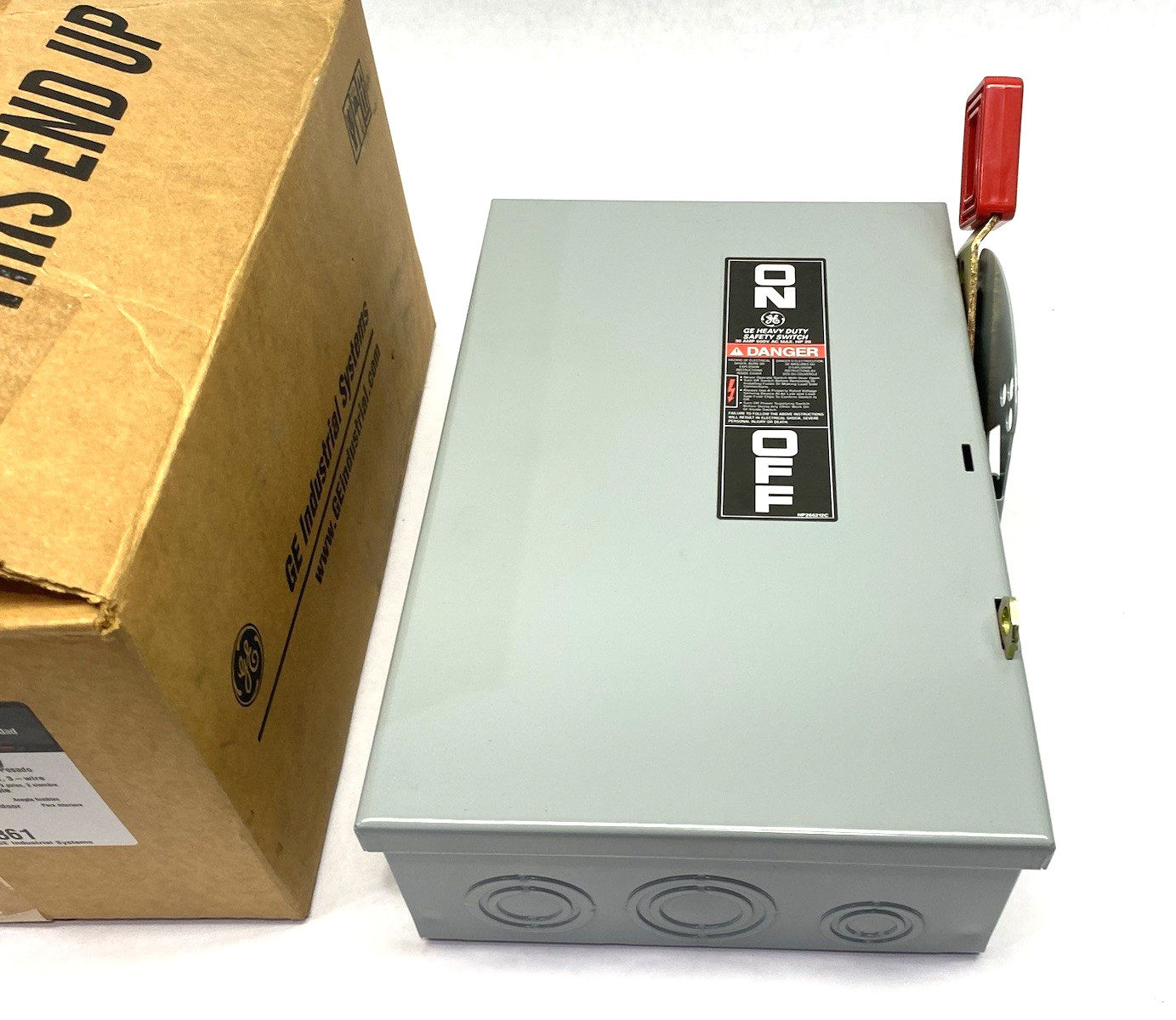 TH3361 | General Electric Heavy Duty Safety Switch, Fusible, 30A 3P HD N1 - New – Open box - Maverick Industrial Sales