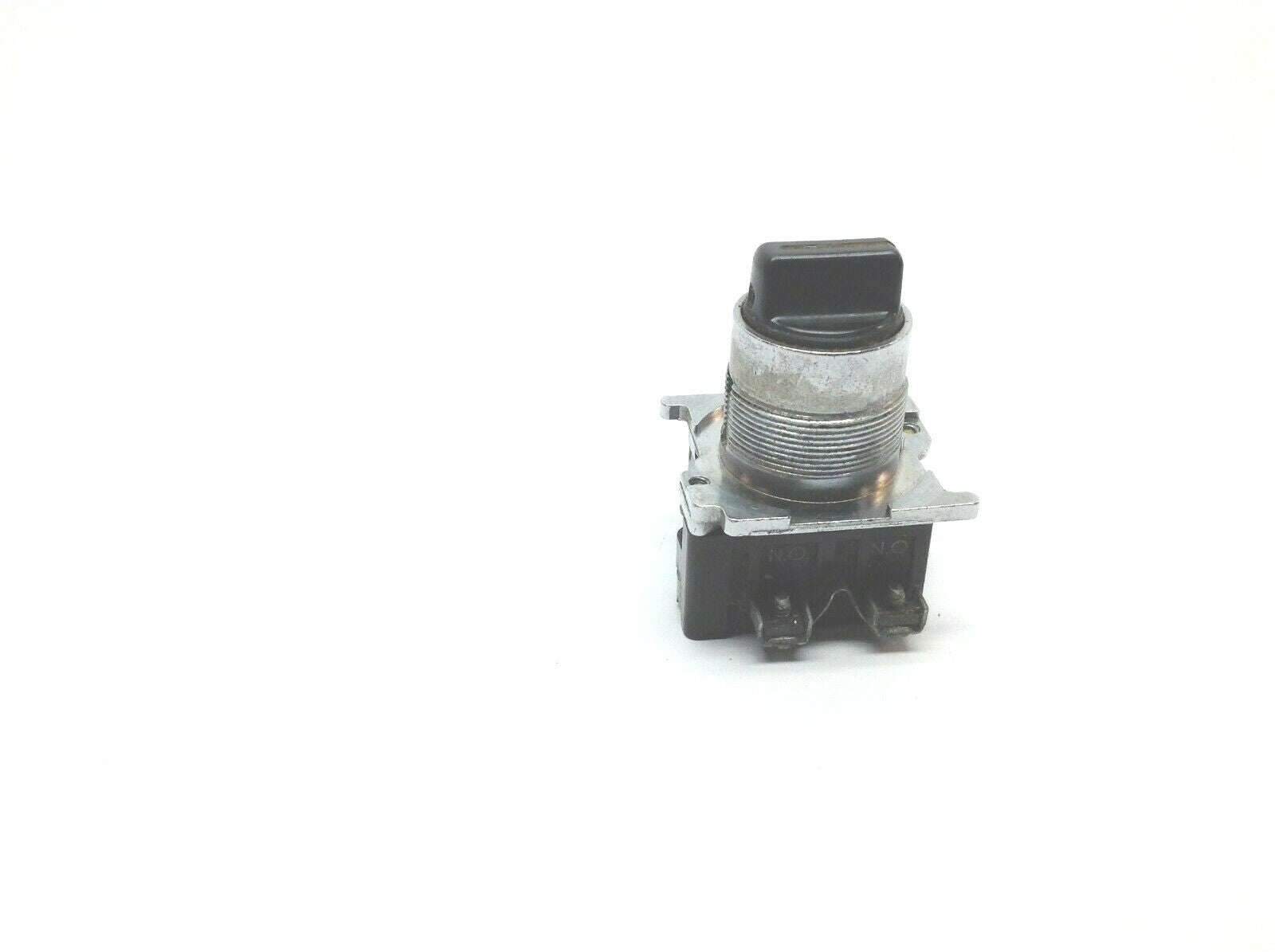 Cutler Hammer 4 Terminal Block Selector Switch - Maverick Industrial Sales