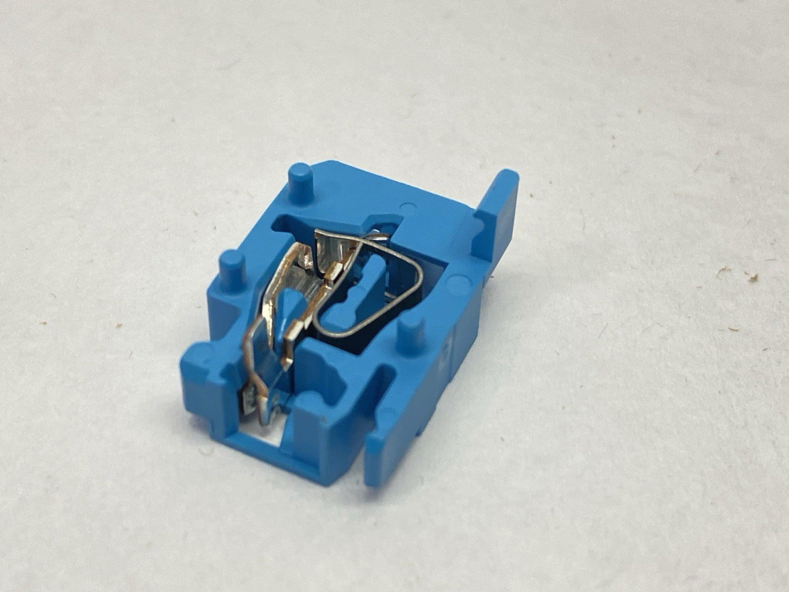 1492-LS2-B | Allen Bradley Spring Clamp Terminal Block Blue LOT OF 20 - Used - Maverick Industrial Sales