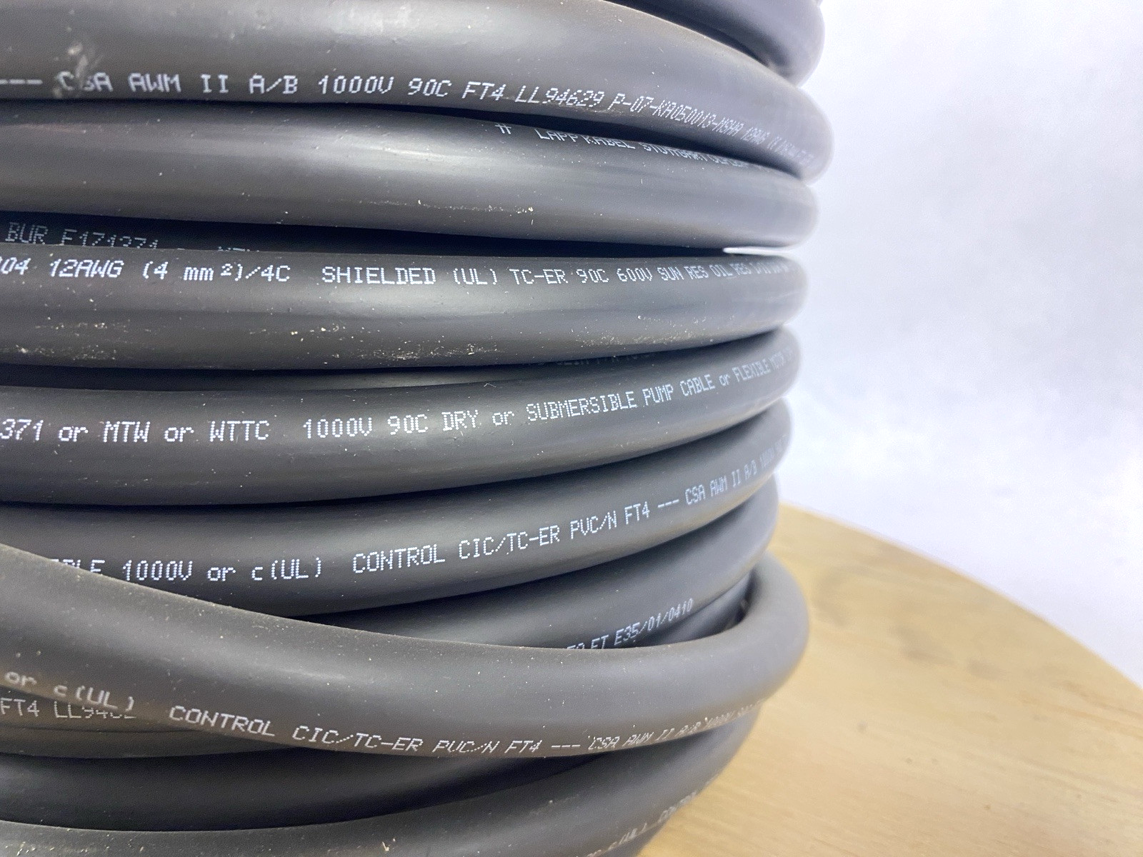 LAPP 761204 Cable OLFLEX VFD SLIM 4G4 12/4C 86.0 FT 4C 12 AWG Black - Maverick Industrial Sales