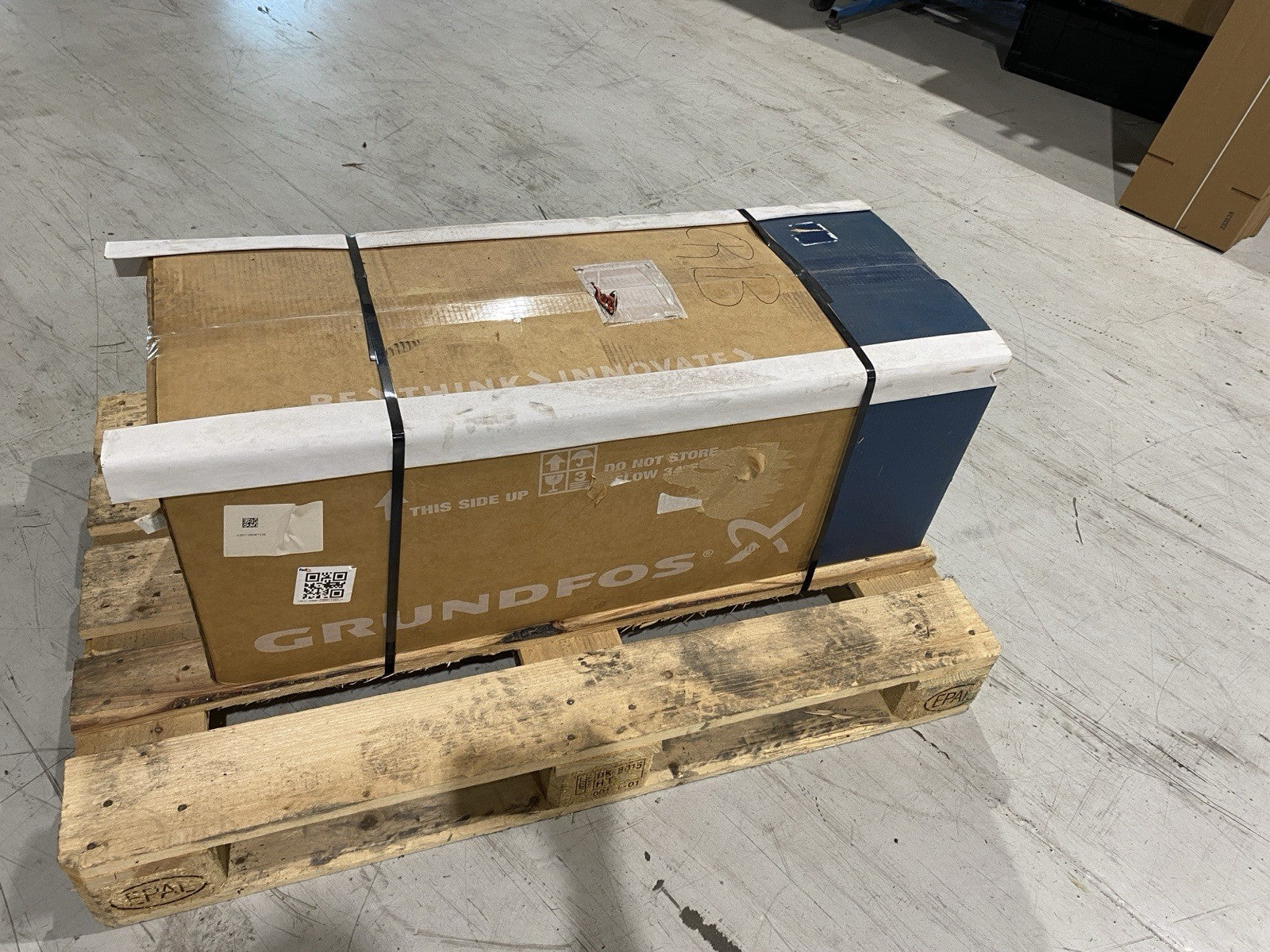 Grundfos MTR15-7/2 A-W-A-HUUV Multistage Self-Priming Centrifugal Pump Tank Mnt - Maverick Industrial Sales